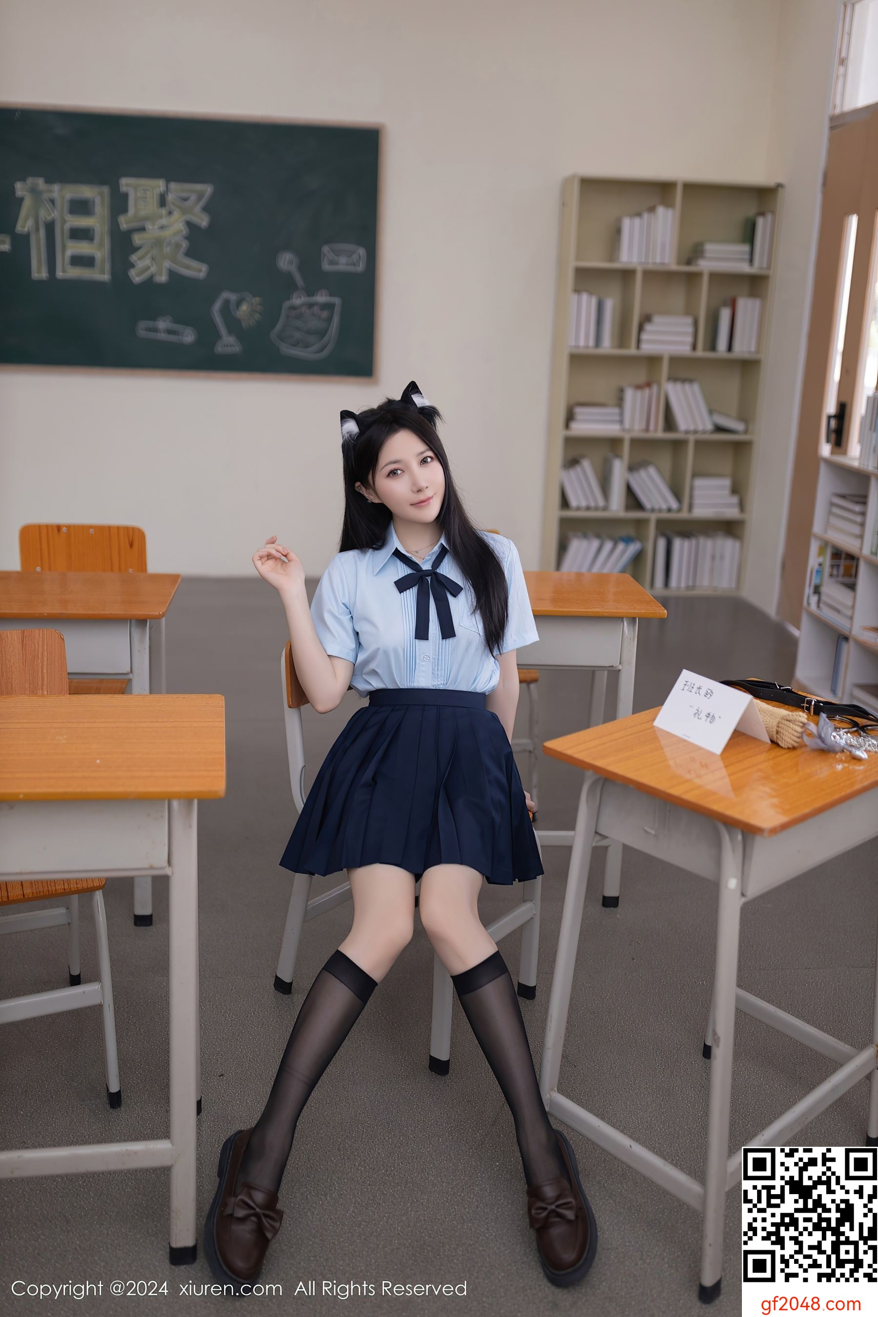 [XiuRen秀人网] No.8854 鱼子酱Fish 黑丝美腿