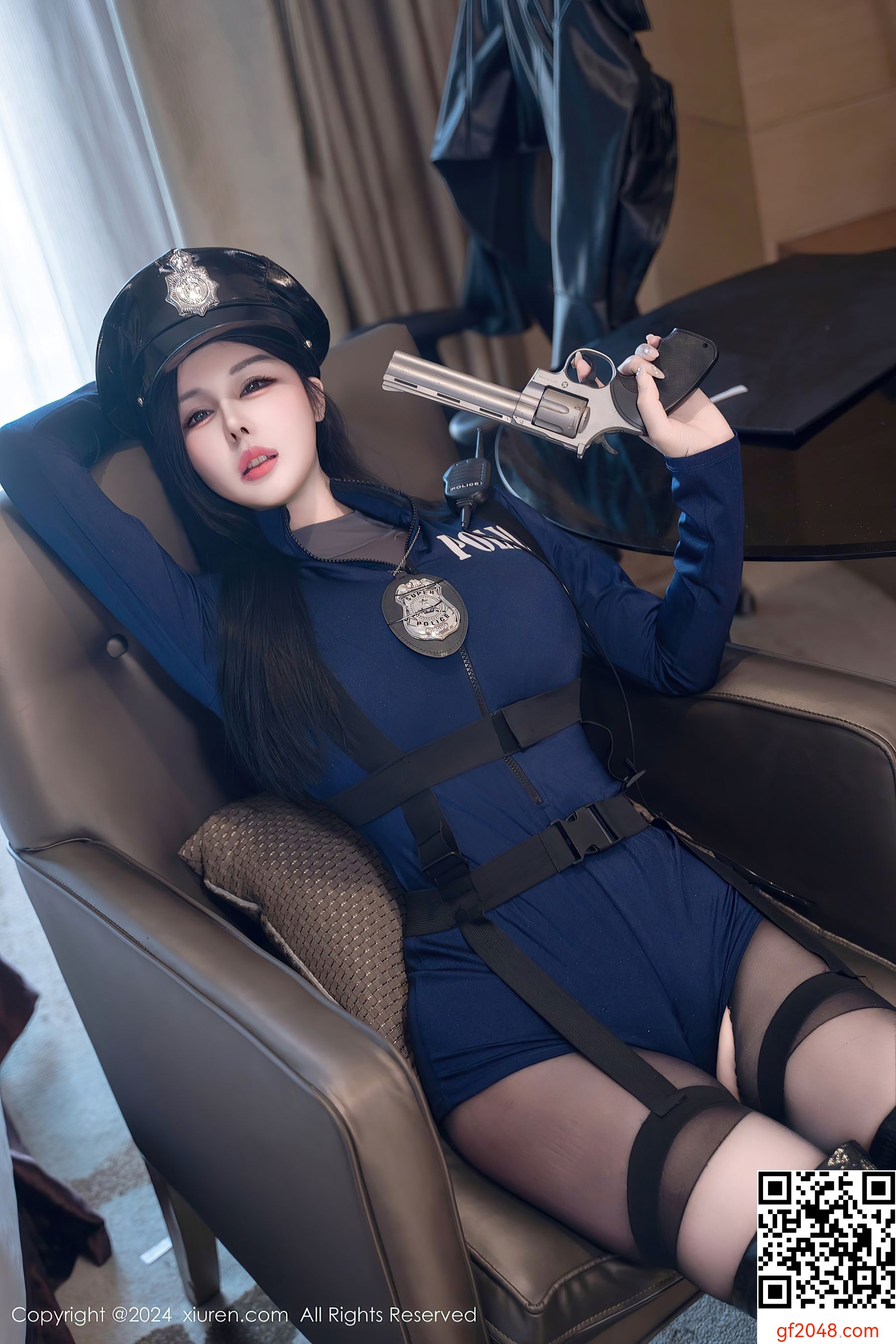[XiuRen秀人网] No.8789 陈芊儿 黑丝美腿