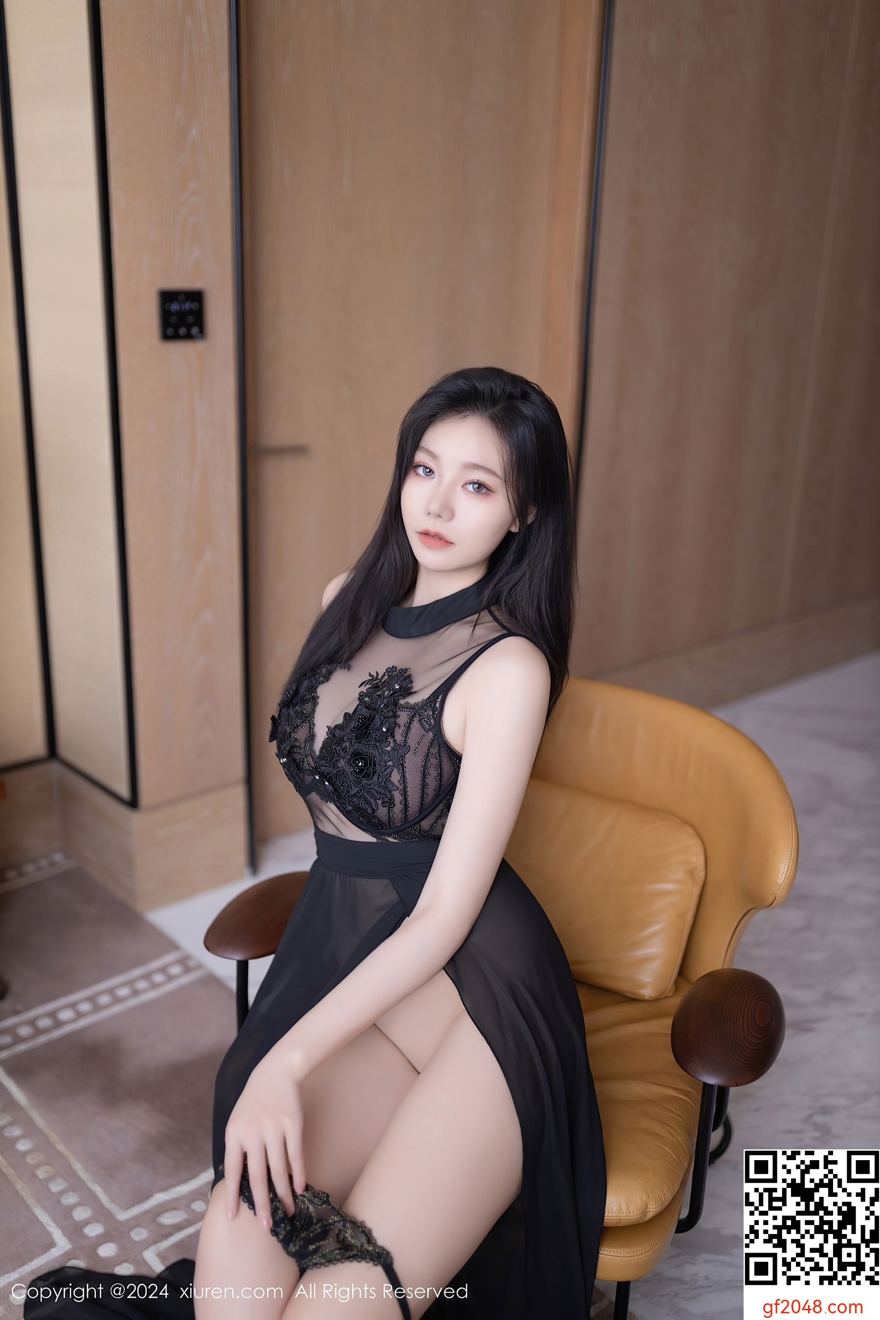 [XiuRen秀人网] No.8792 安然anran 黑丝美腿