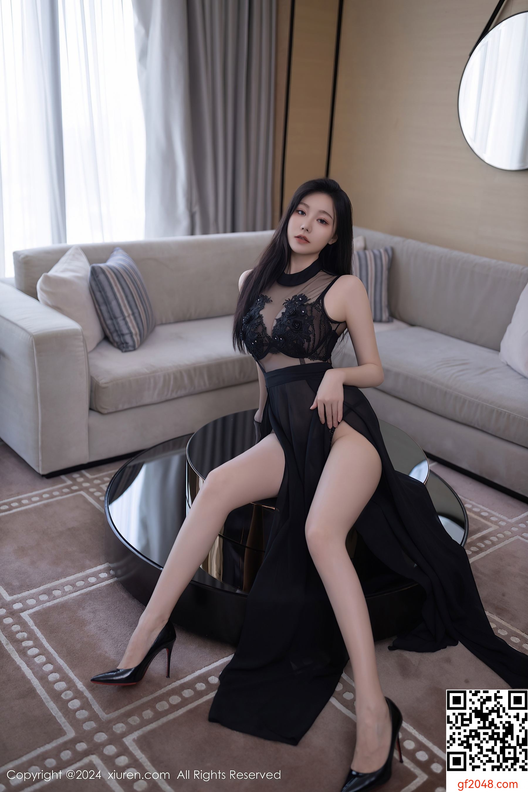 [XiuRen秀人网] No.8792 安然anran 黑丝美腿