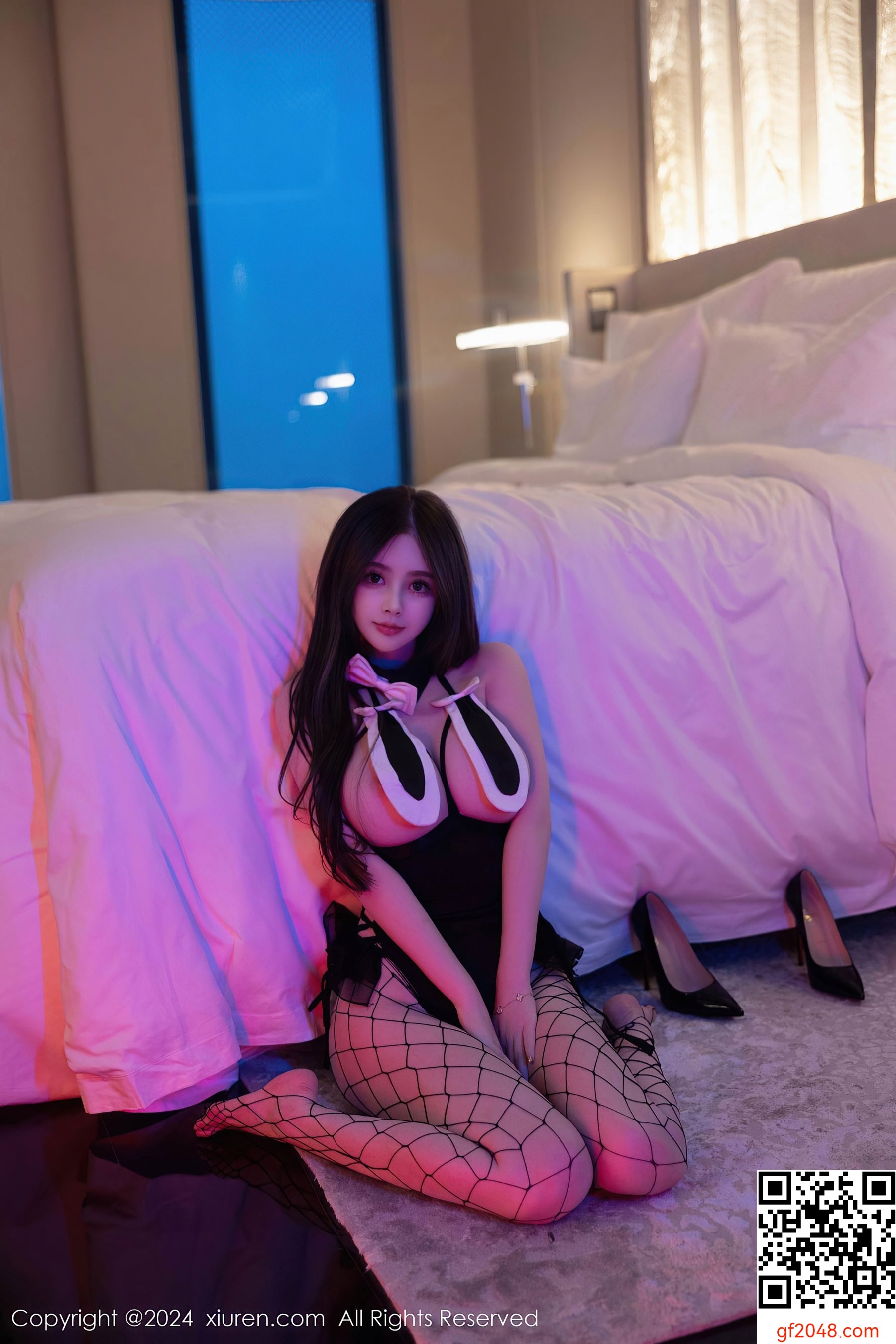 [XiuRen秀人网] No.8736 奶喵喵 妩媚丰腴