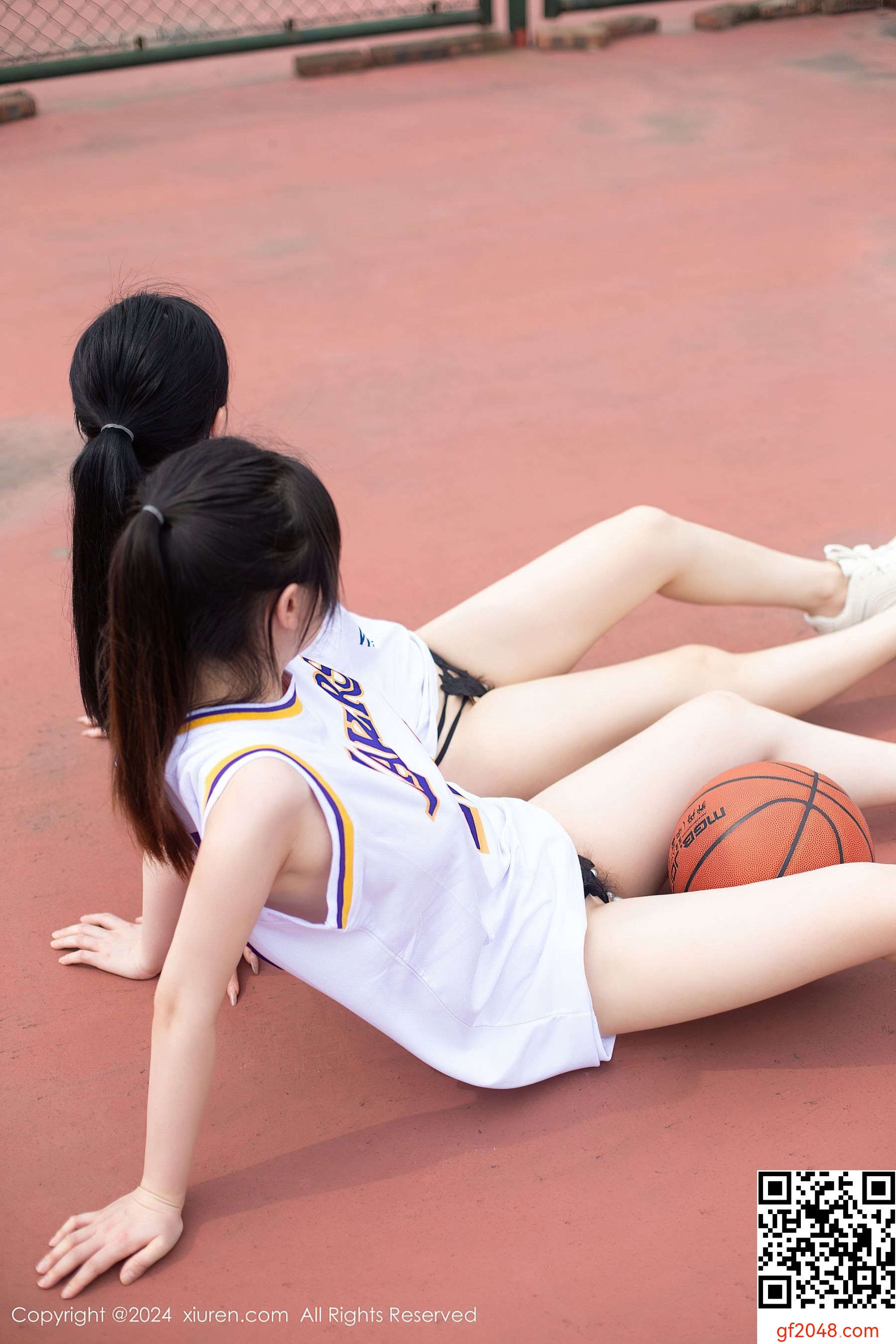 [XiuRen秀人网] No.8744 豆瓣酱 美女性感