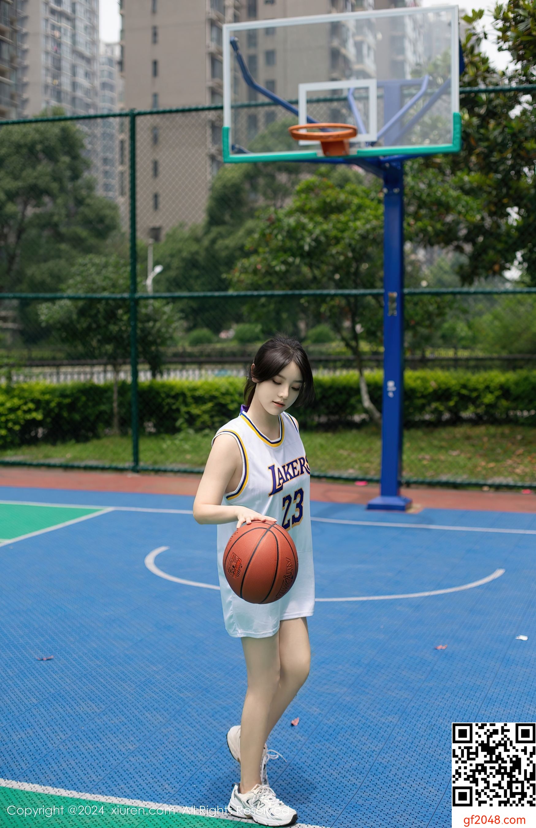 [XiuRen秀人网] No.8744 豆瓣酱 美女性感