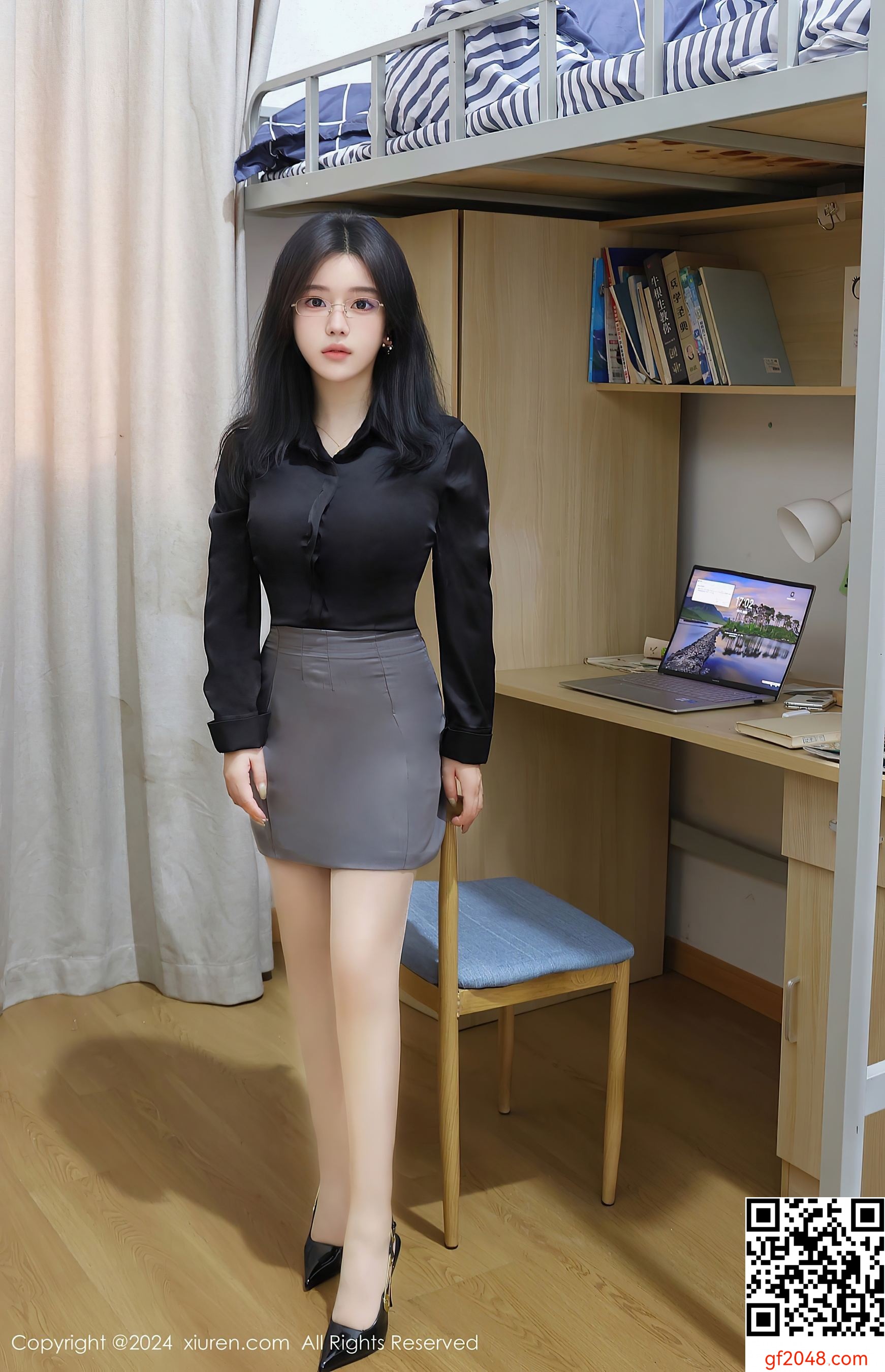 [XiuRen秀人网] No.8674 小薯条nienie 丝袜美腿