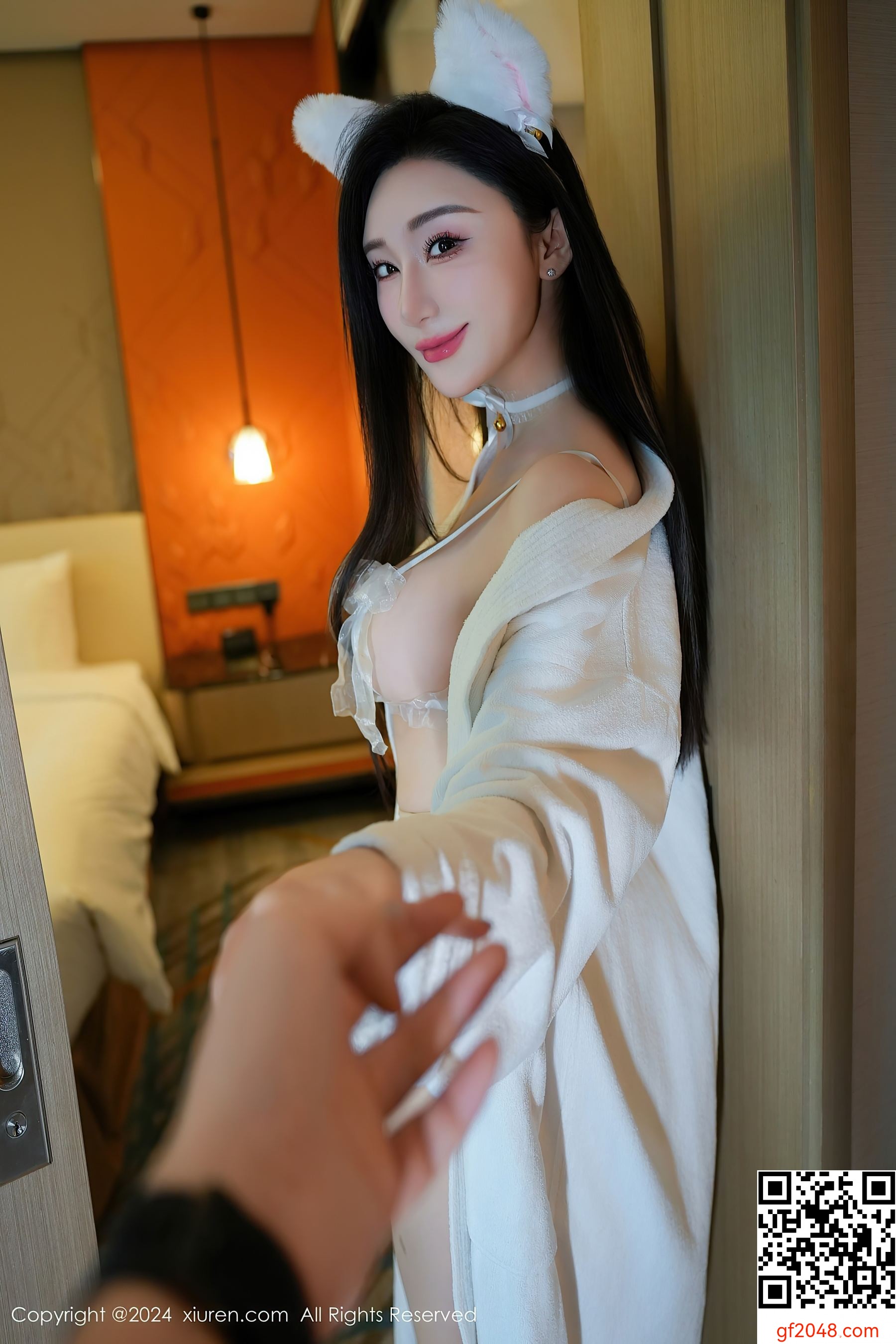 [XiuRen秀人网] No.8679 田兮白 丝袜美腿