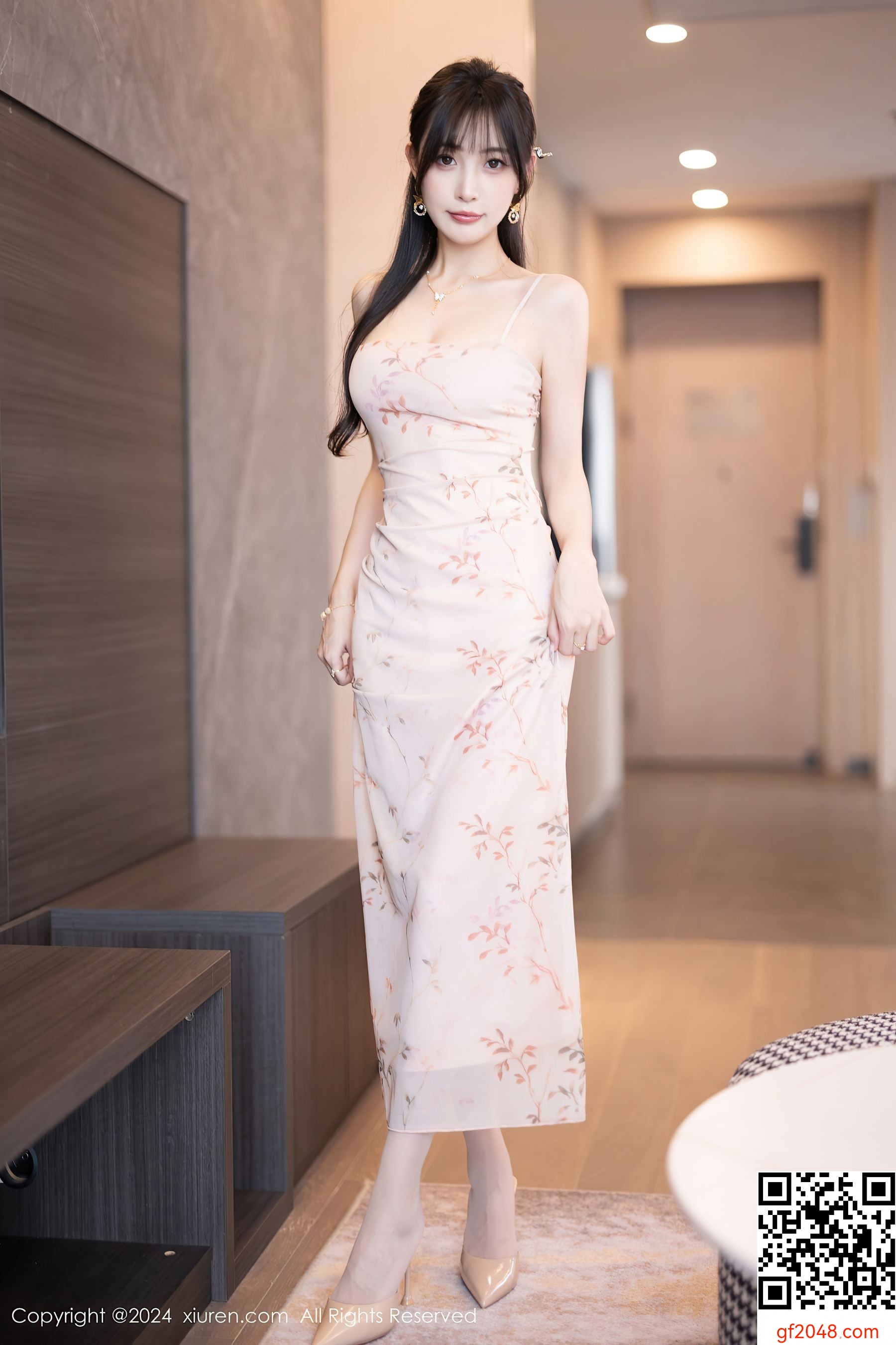 [XiuRen秀人网] No.8682 林星阑 丝袜美腿