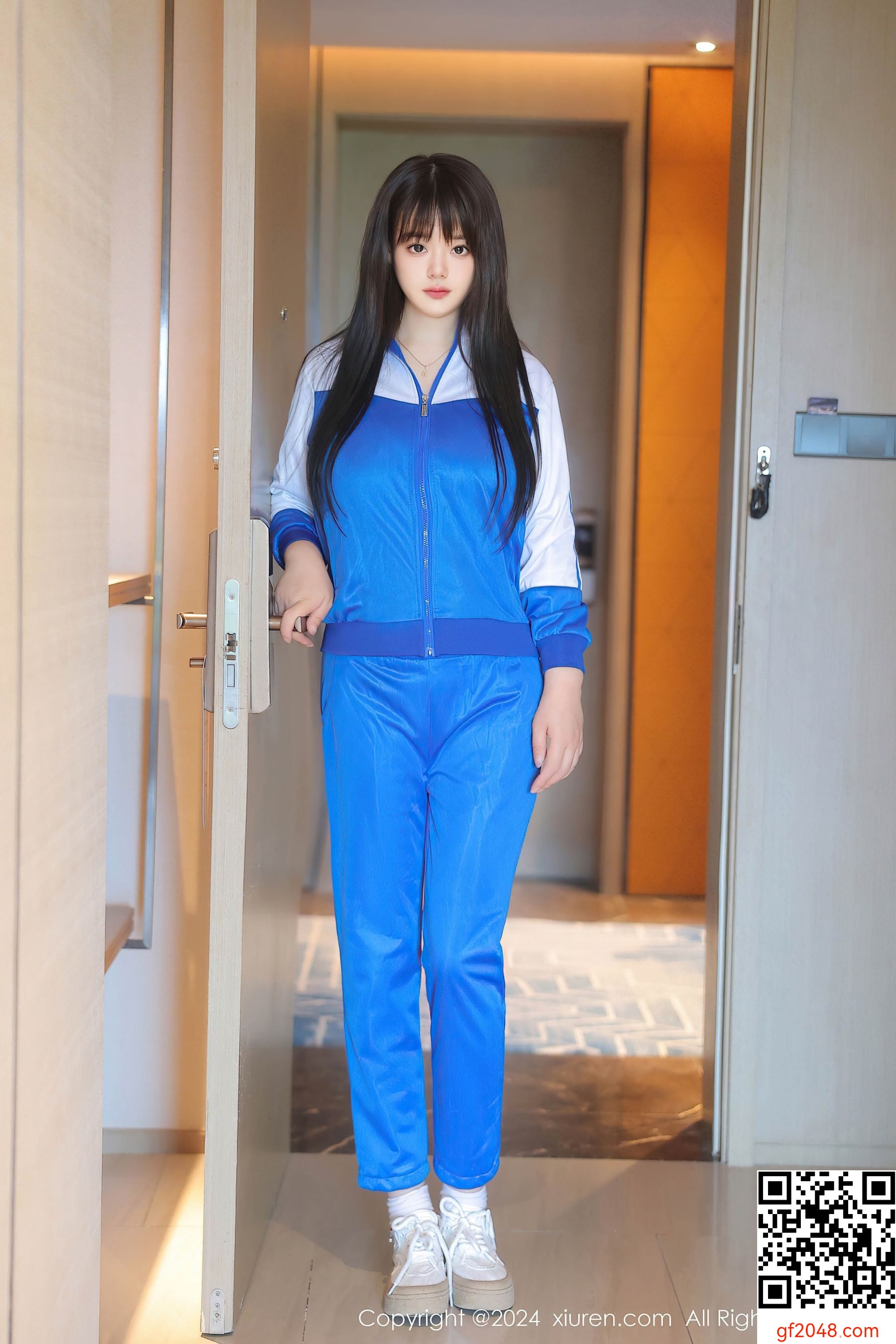 [XiuRen秀人网] No.8631 陈柒柒 学妹服美腿