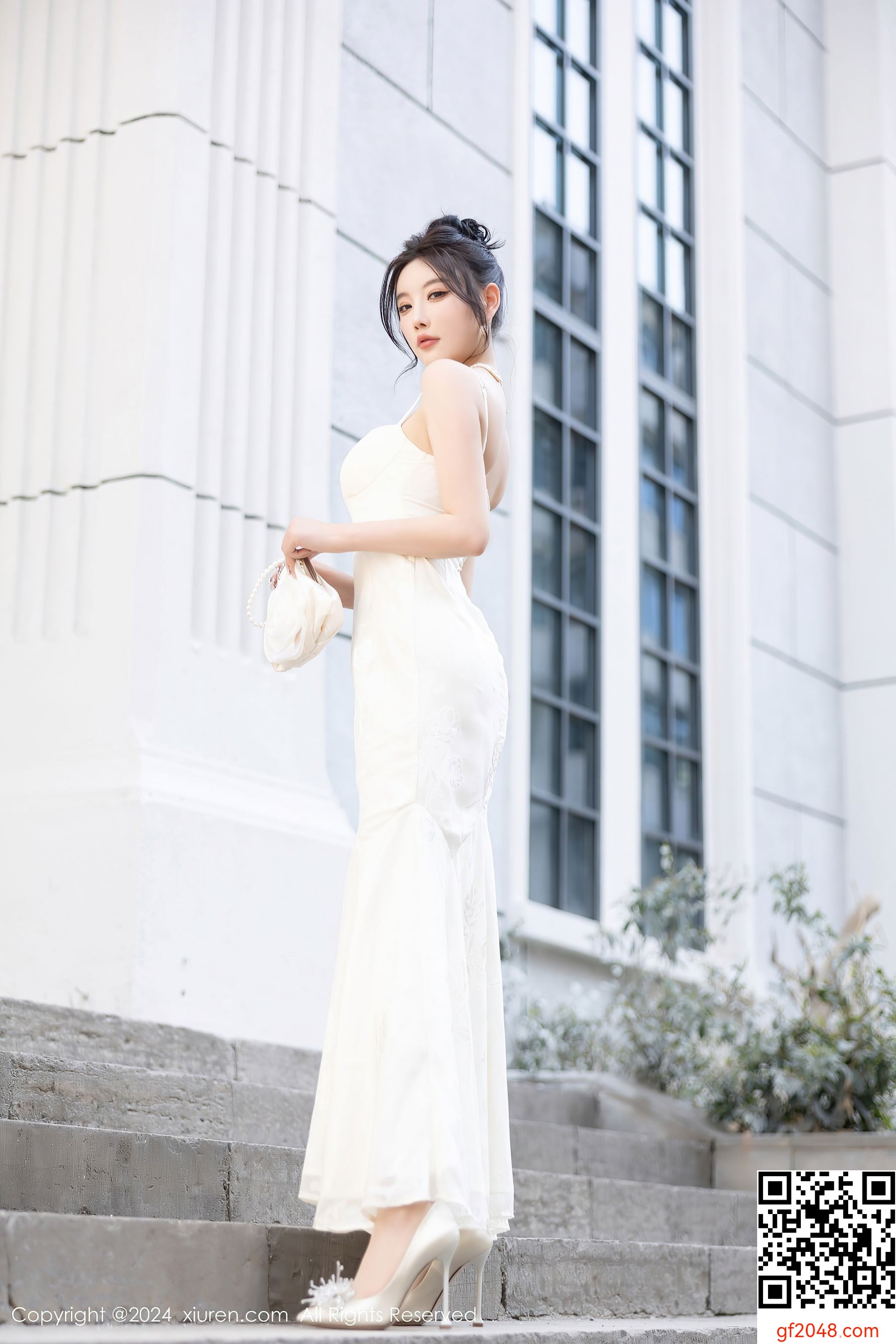 [XiuRen秀人网] No.8538 杨晨晨Yome 丝袜美腿