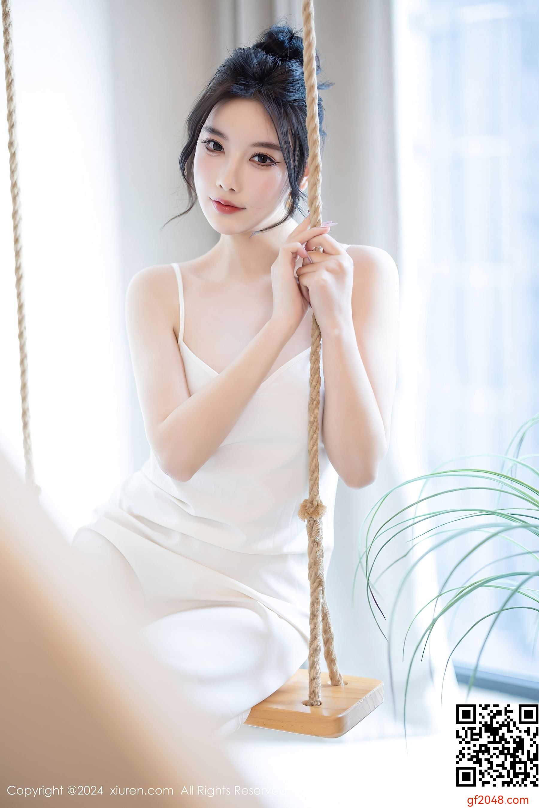 [XiuRen秀人网] No.8538 杨晨晨Yome 丝袜美腿