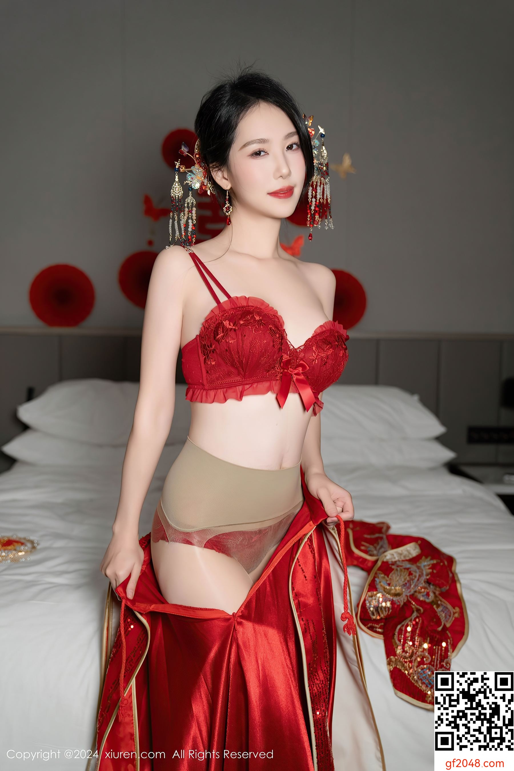 [XiuRen秀人网] No.8376 利世 美腿丝袜