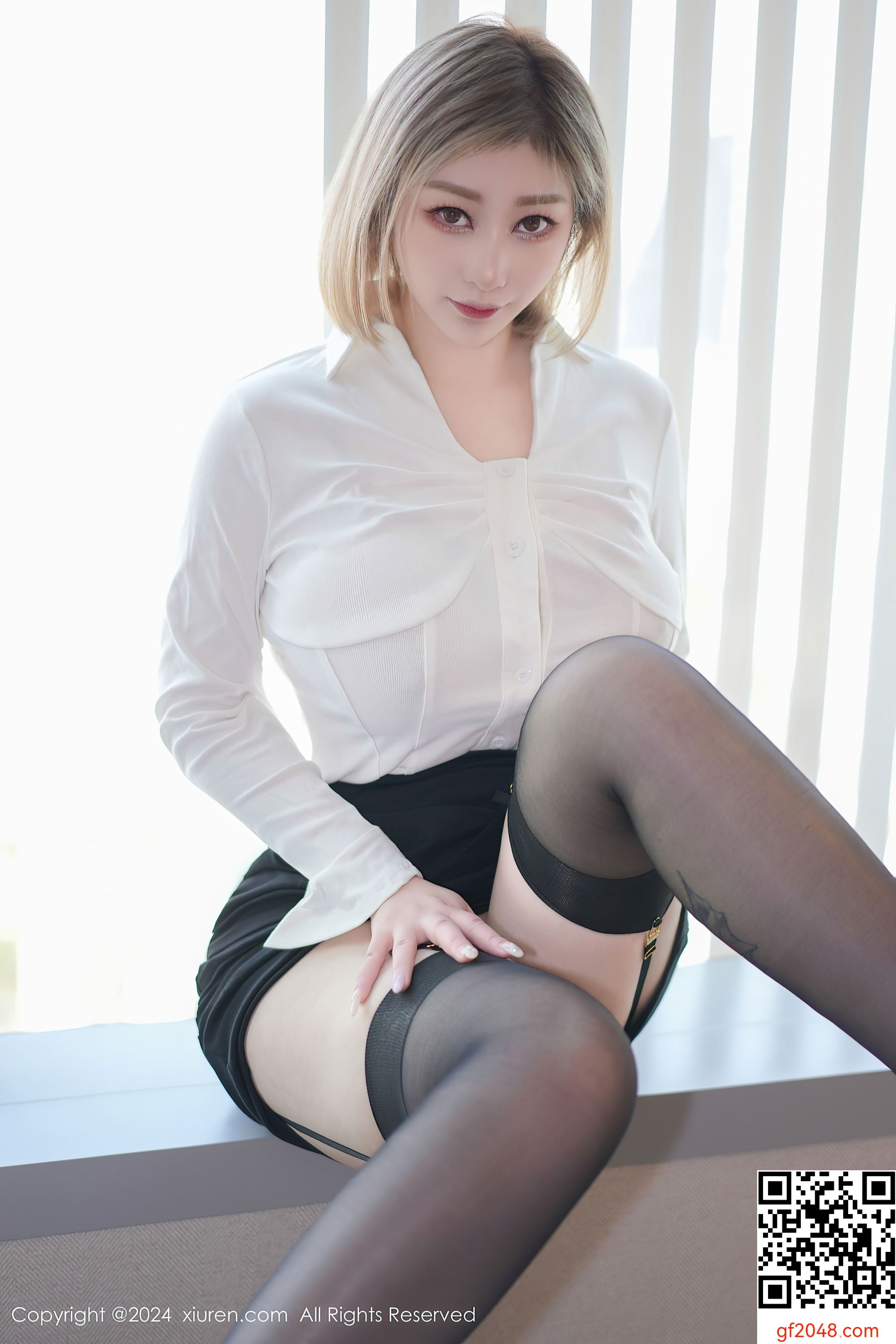 [XiuRen秀人网] No.8381 妲己_Toxic 黑丝美臀