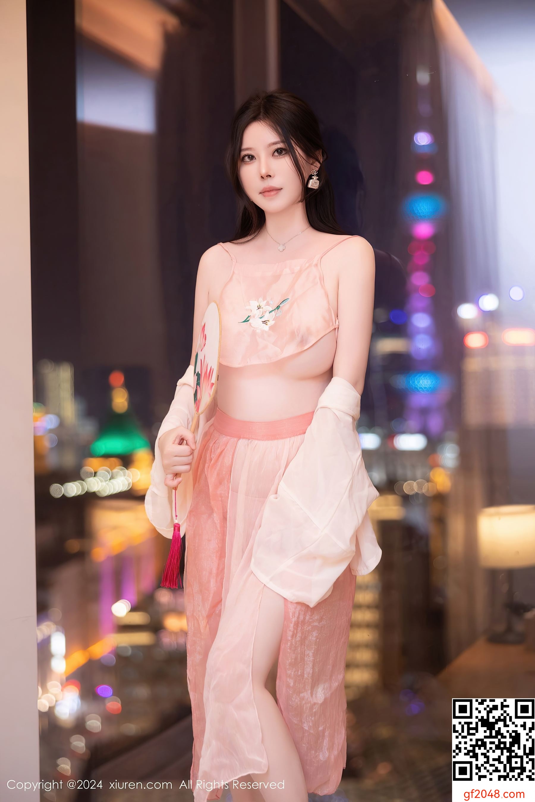 [XiuRen秀人网] No.8503 白茹雪abby 美腿性感