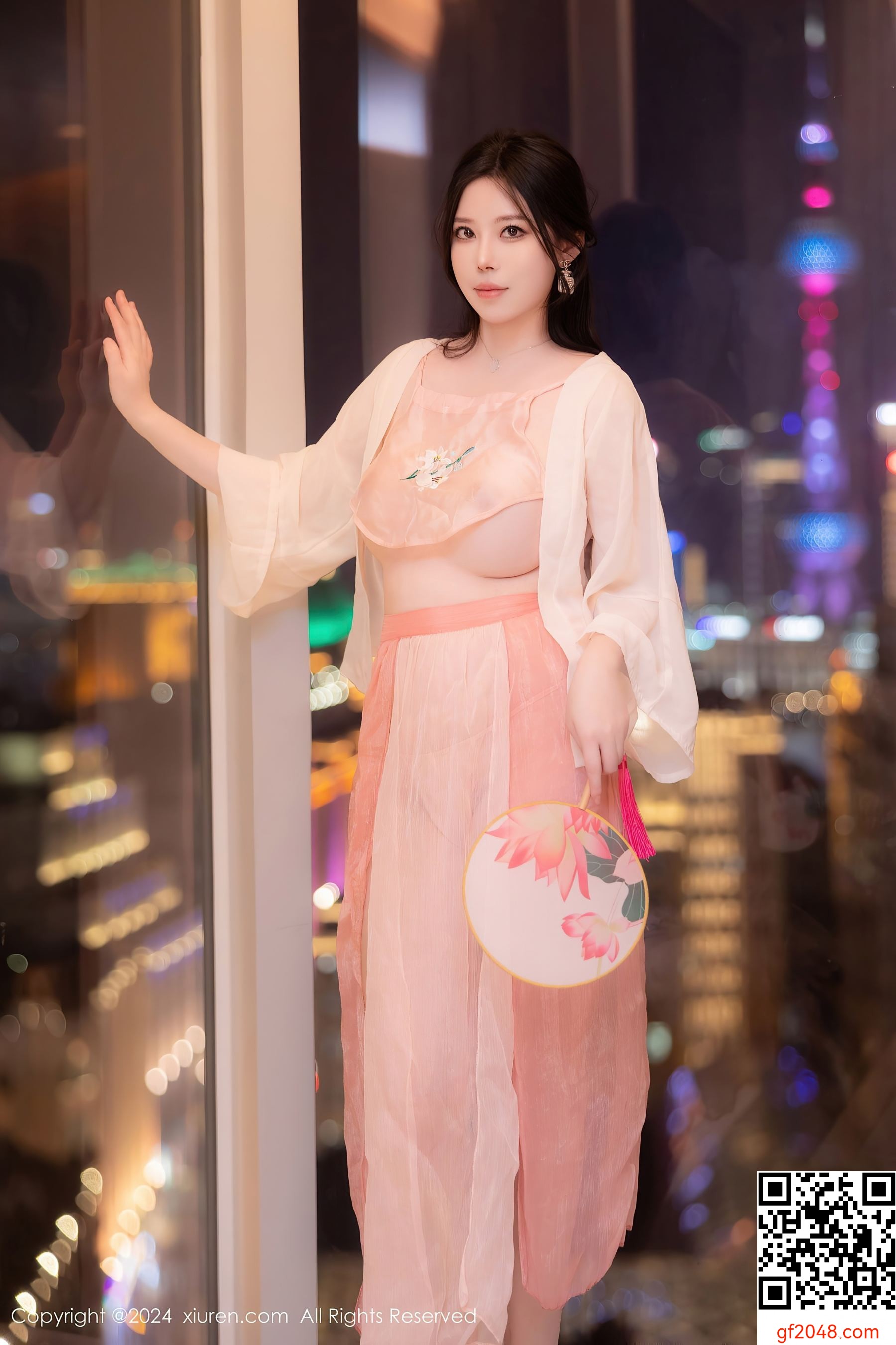 [XiuRen秀人网] No.8503 白茹雪abby 美腿性感