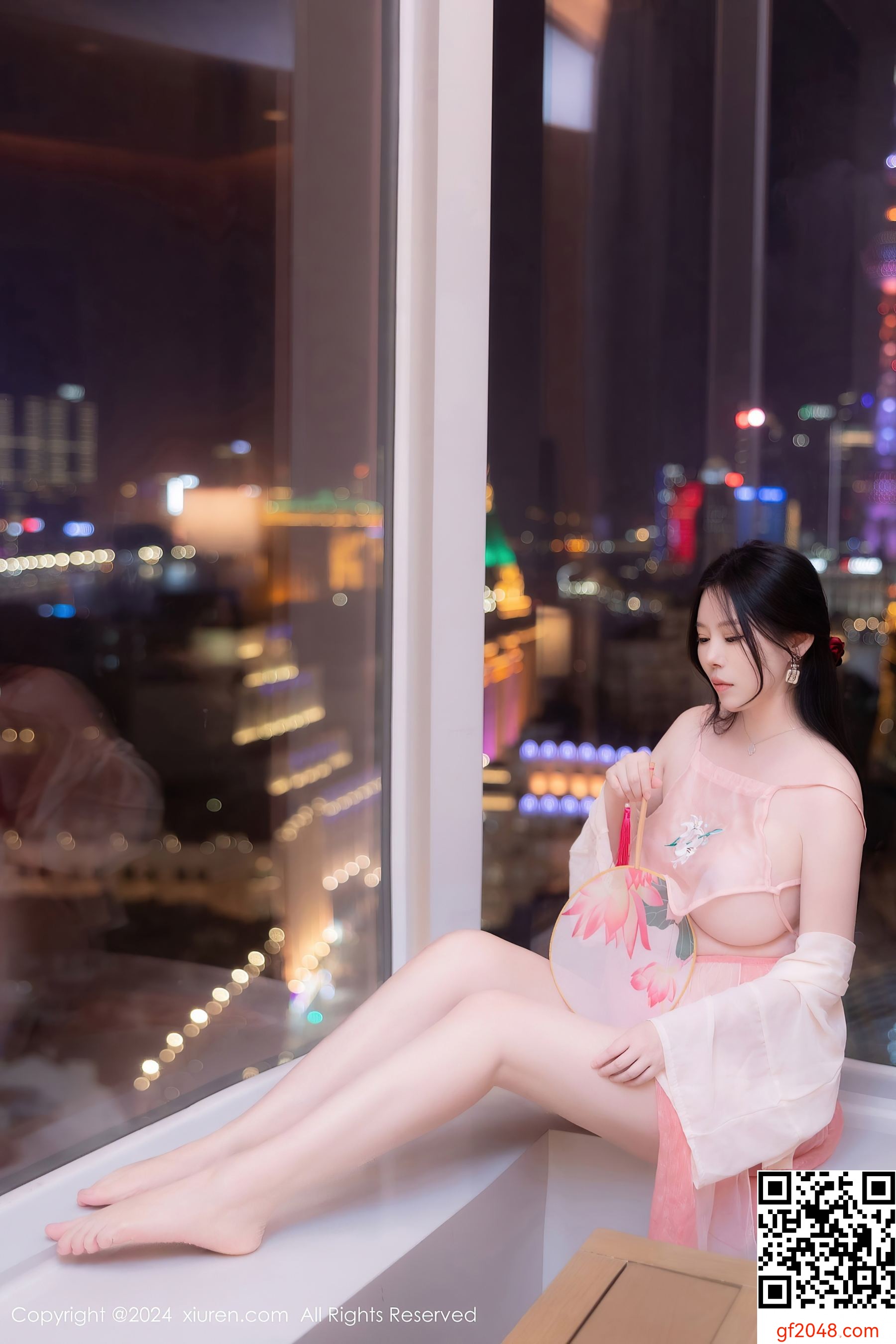 [XiuRen秀人网] No.8503 白茹雪abby 美腿性感
