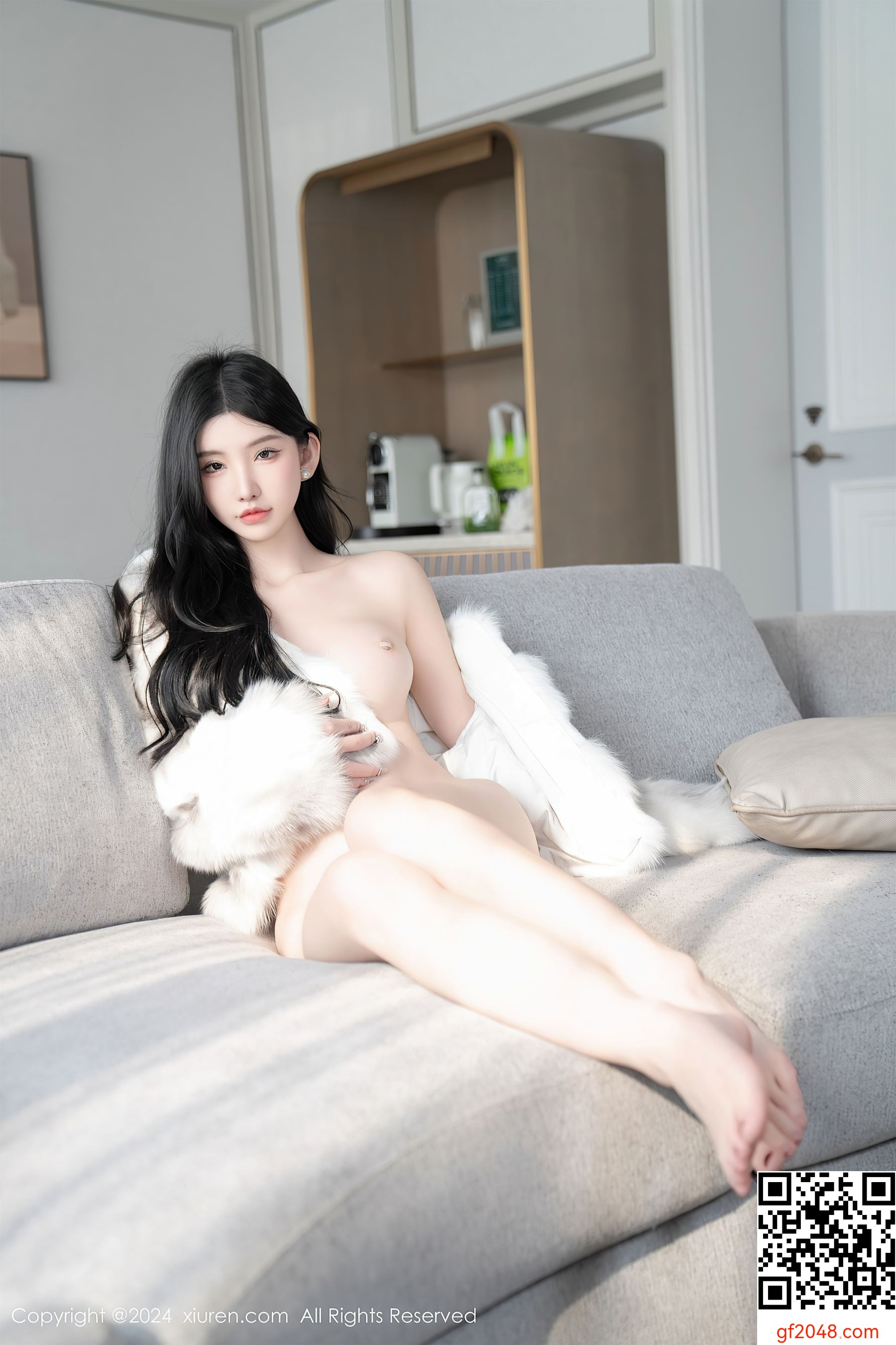 [XiuRen秀人网] No.8383 周于希Sally 丝袜美腿