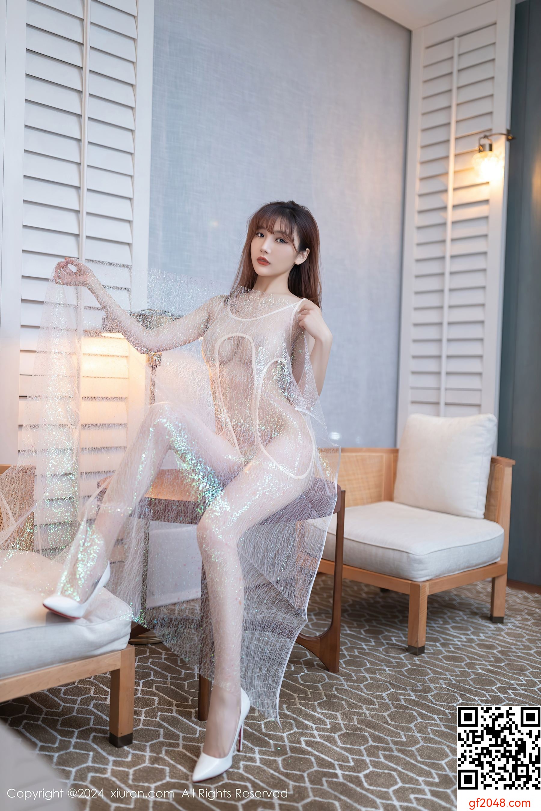 [XiuRen秀人网] No.8271 陆萱萱 性感美腿