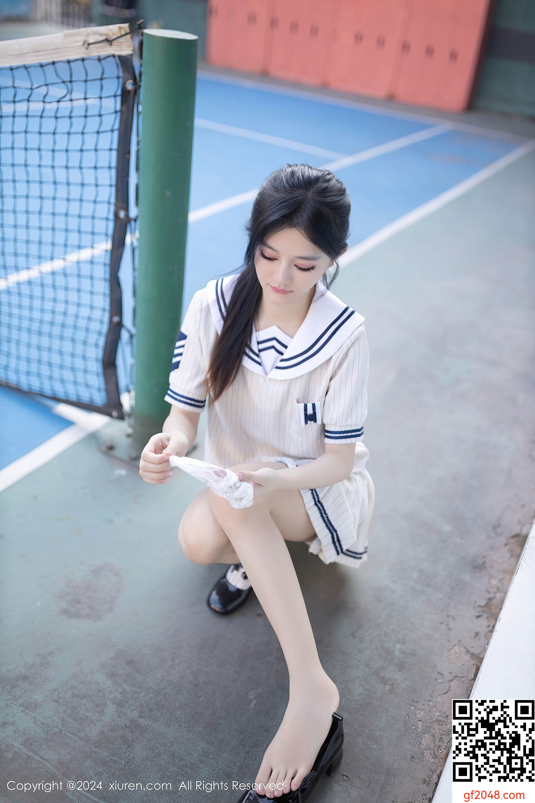 [XiuRen秀人网] No.8280 幼幼 学妹美腿