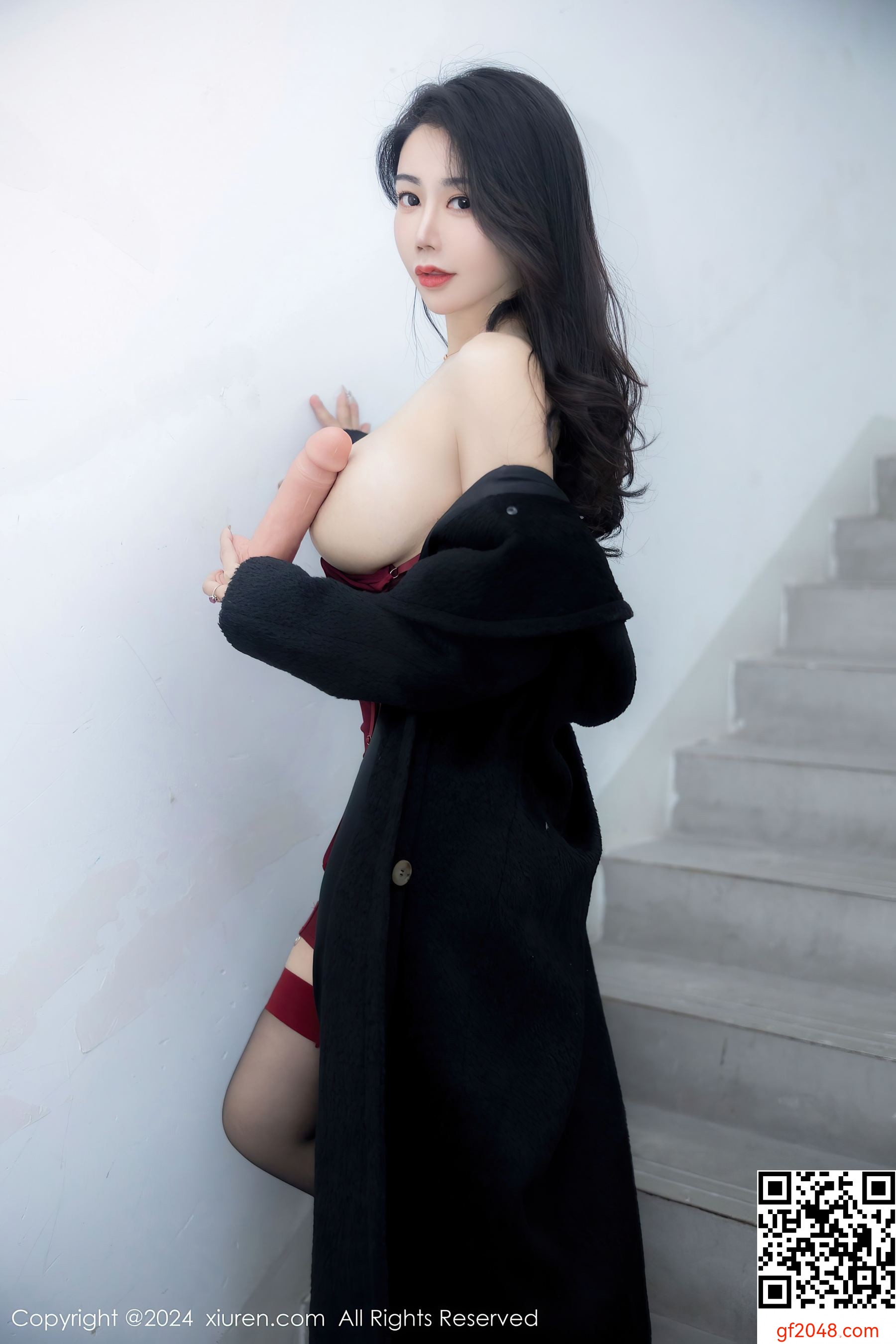 [XiuRen秀人网] No.8221 李若汐 黑丝美腿