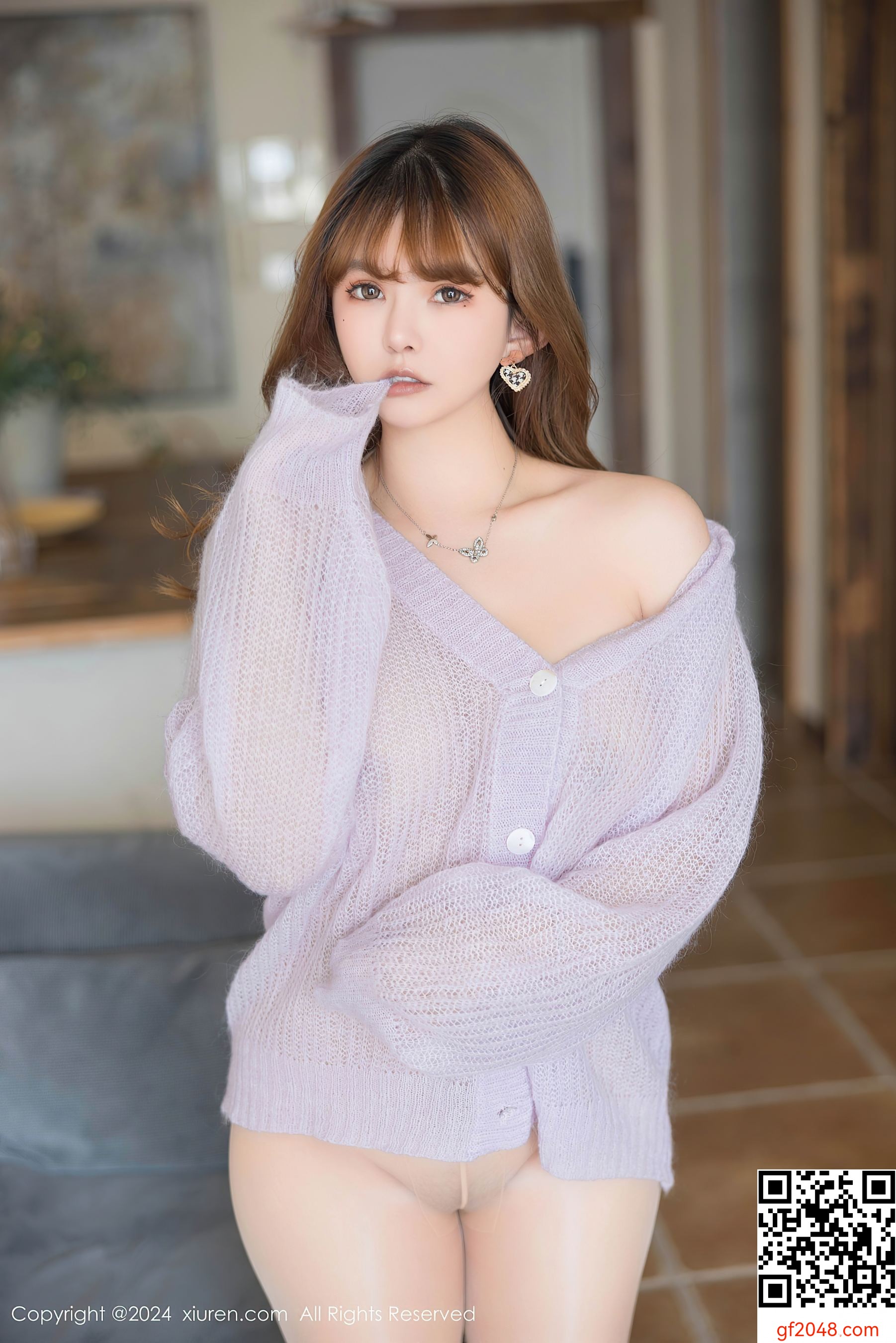 [XiuRen秀人网] No.8228 张思允Nice 丝袜美臀
