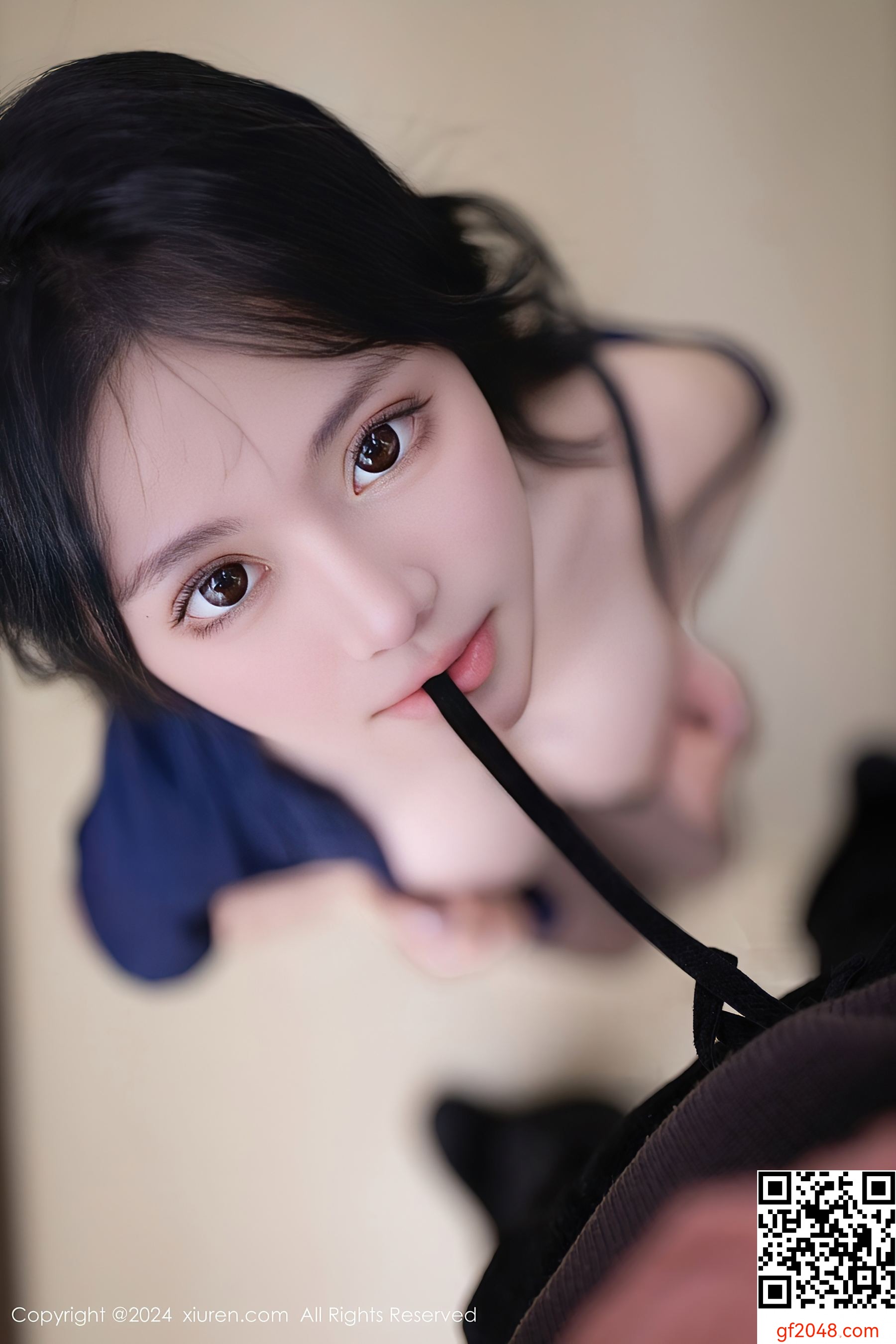 [XiuRen秀人网] No.8167 幼幼 黑丝美腿