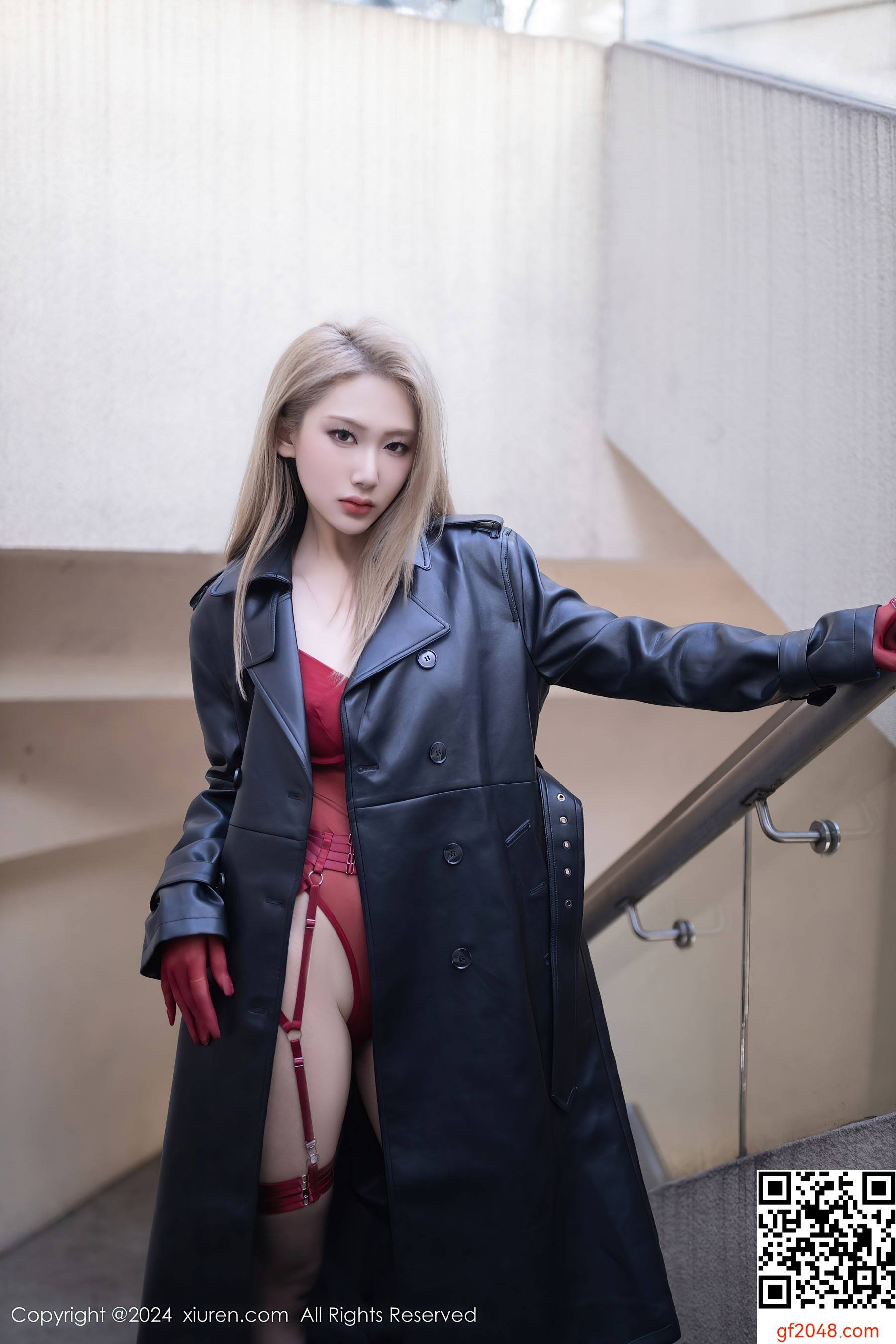 [XiuRen秀人网] No.8124 沈青黛 黑丝美臀