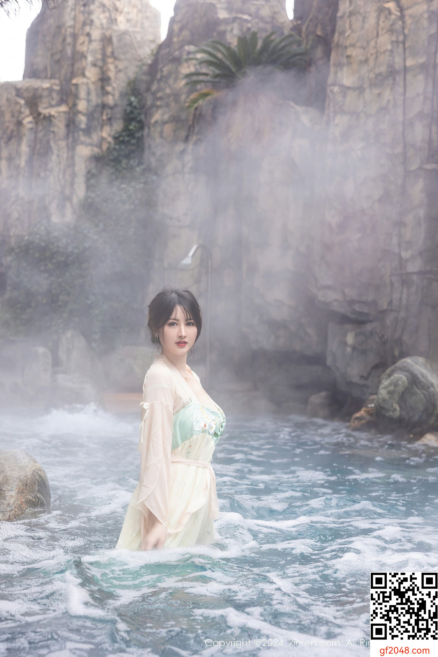 [XiuRen秀人网] No.8128 诗诗kiki 性感美臀