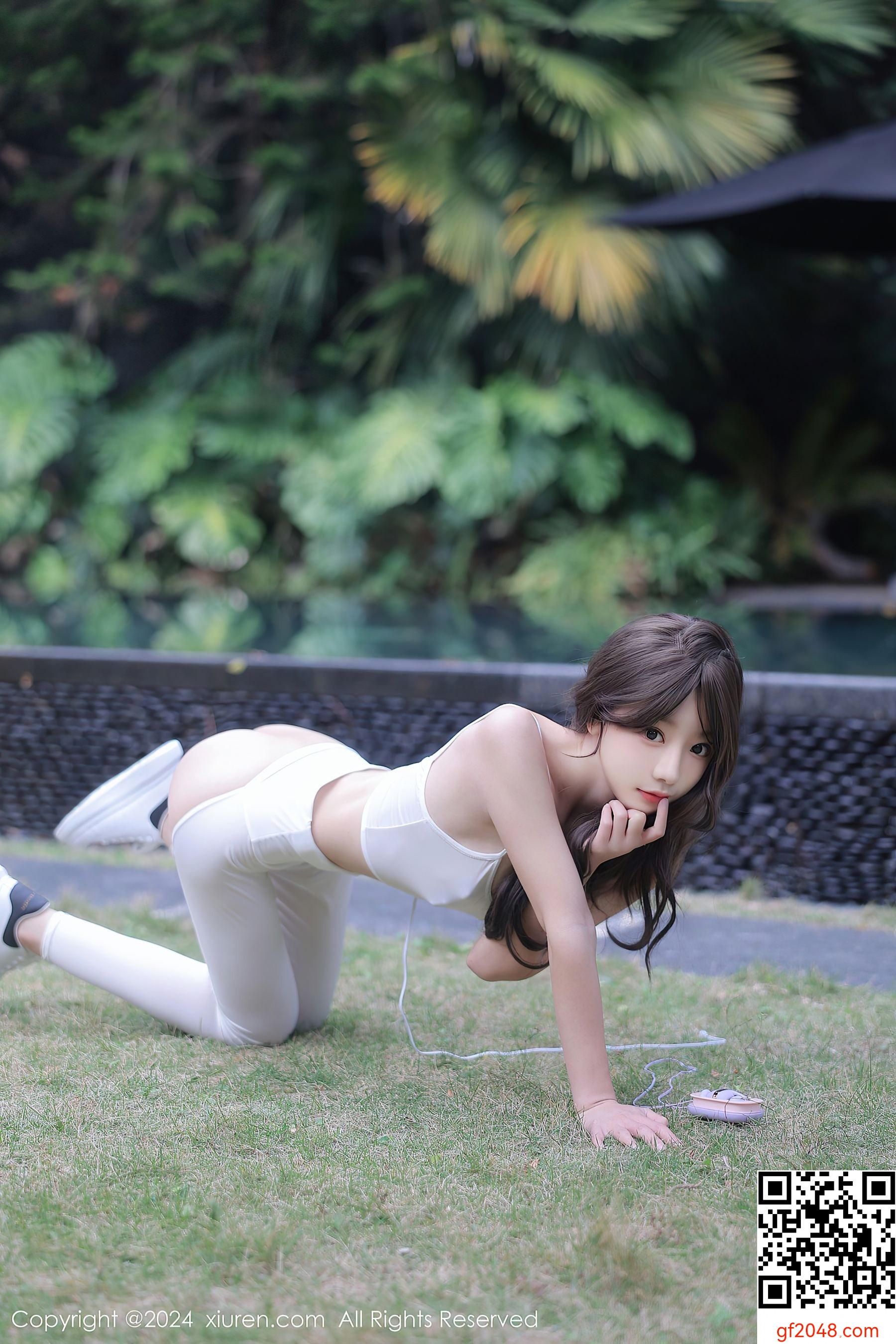[XiuRen秀人网] No.8132 桃妖夭 新人美腿