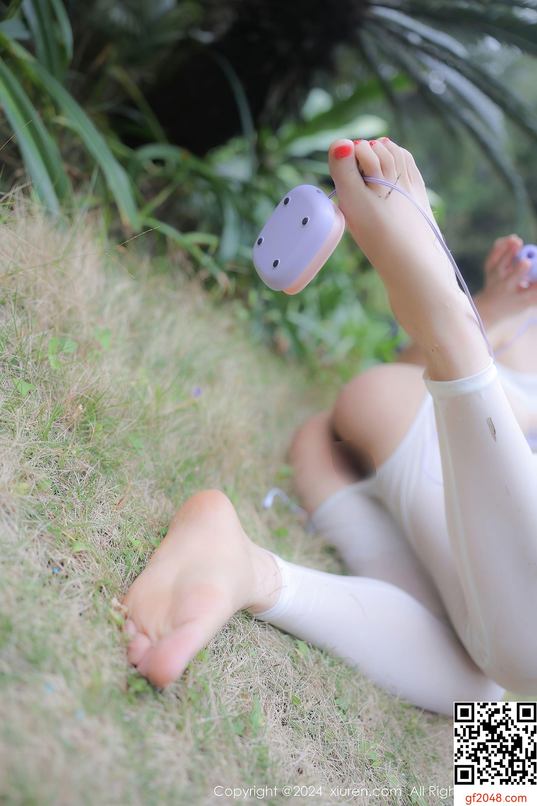 [XiuRen秀人网] No.8132 桃妖夭 新人美腿