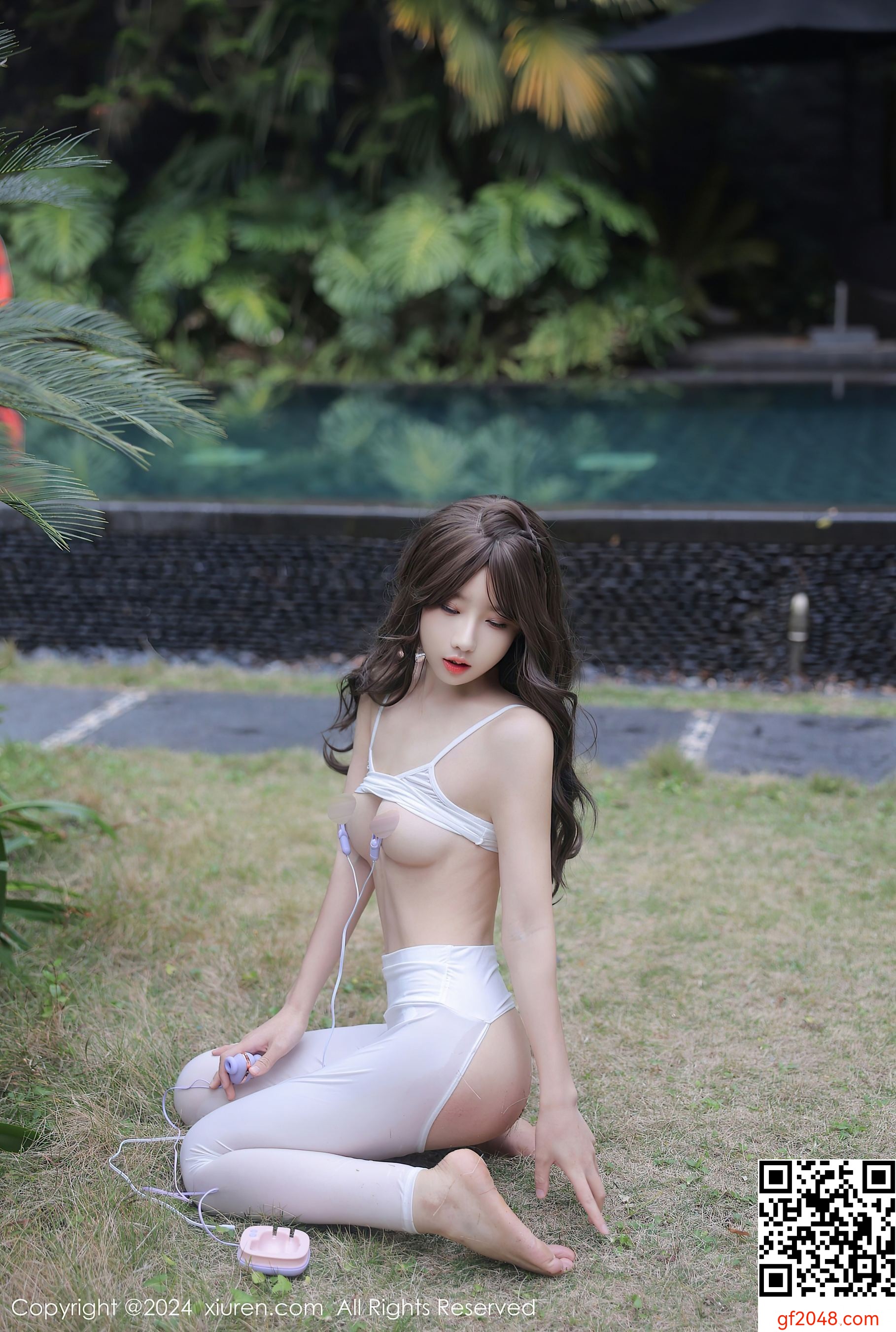 [XiuRen秀人网] No.8132 桃妖夭 新人美腿