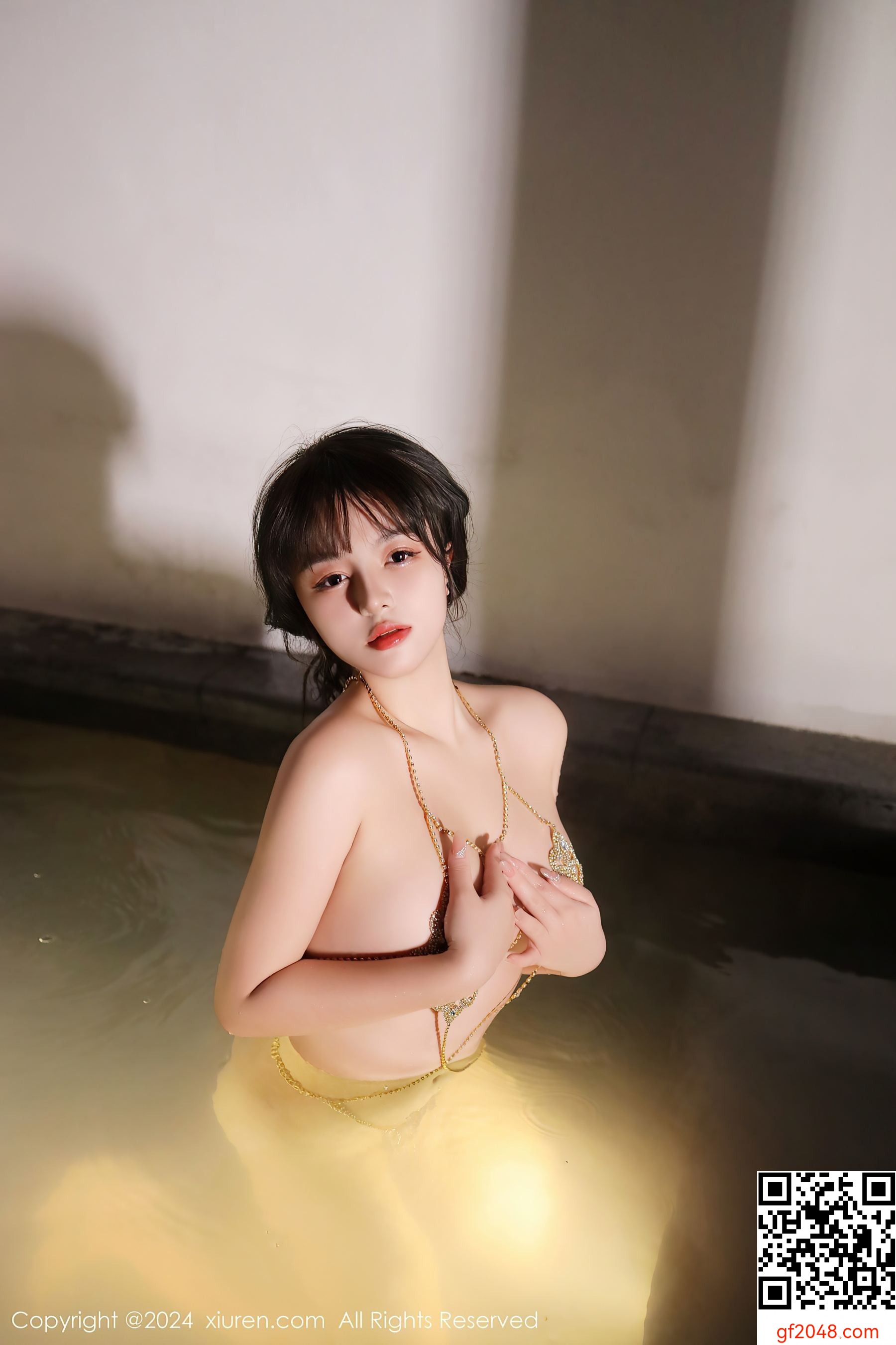 [XiuRen秀人网] No.8075 沈思怡 丰腴美臀