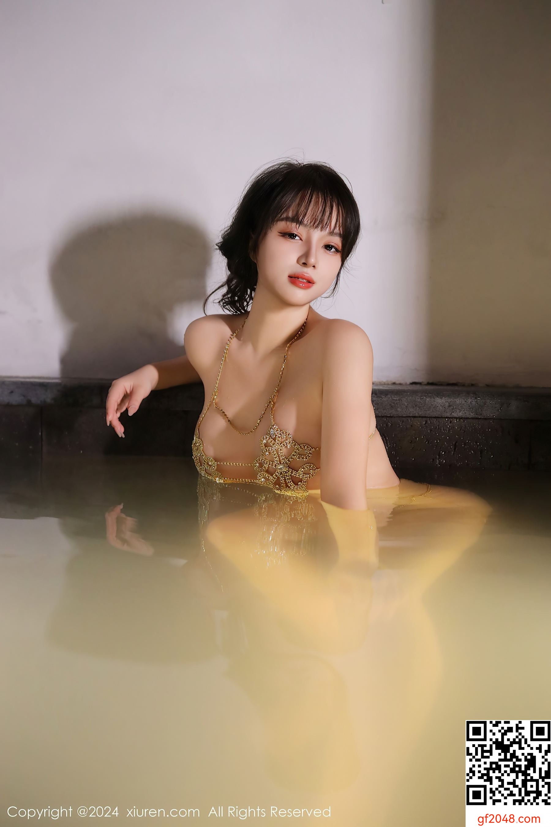 [XiuRen秀人网] No.8075 沈思怡 丰腴美臀