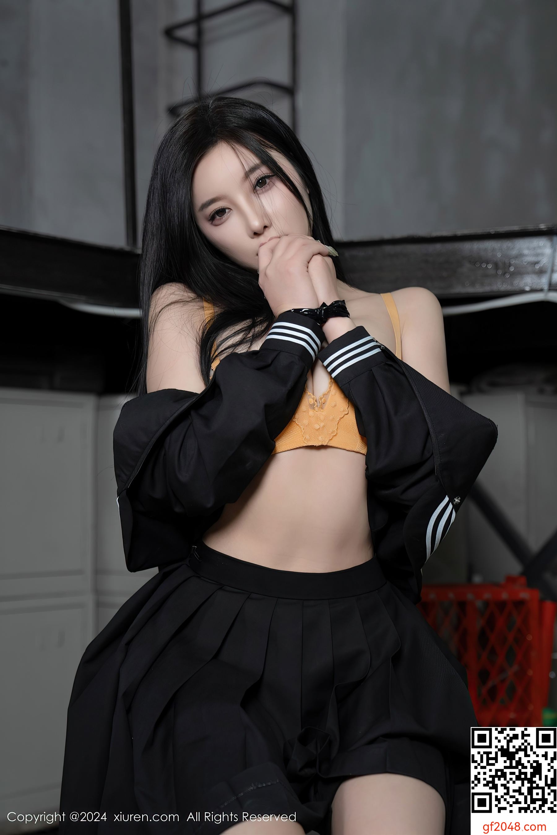 [XiuRen秀人网] No.8080 杨晨晨Yome 美腿性感