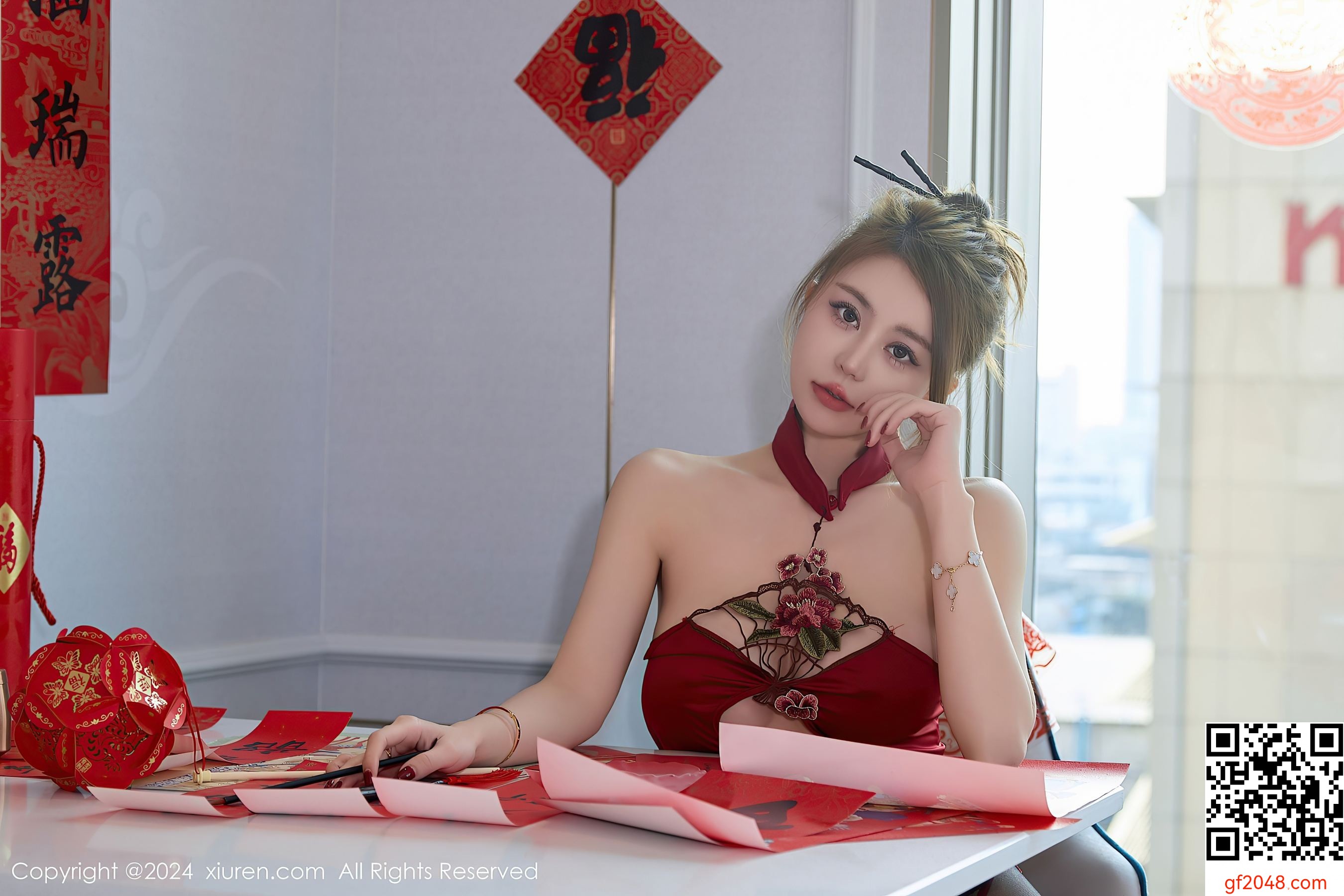 [XiuRen秀人网] No.8036 tina_甜仔 美臀黑丝