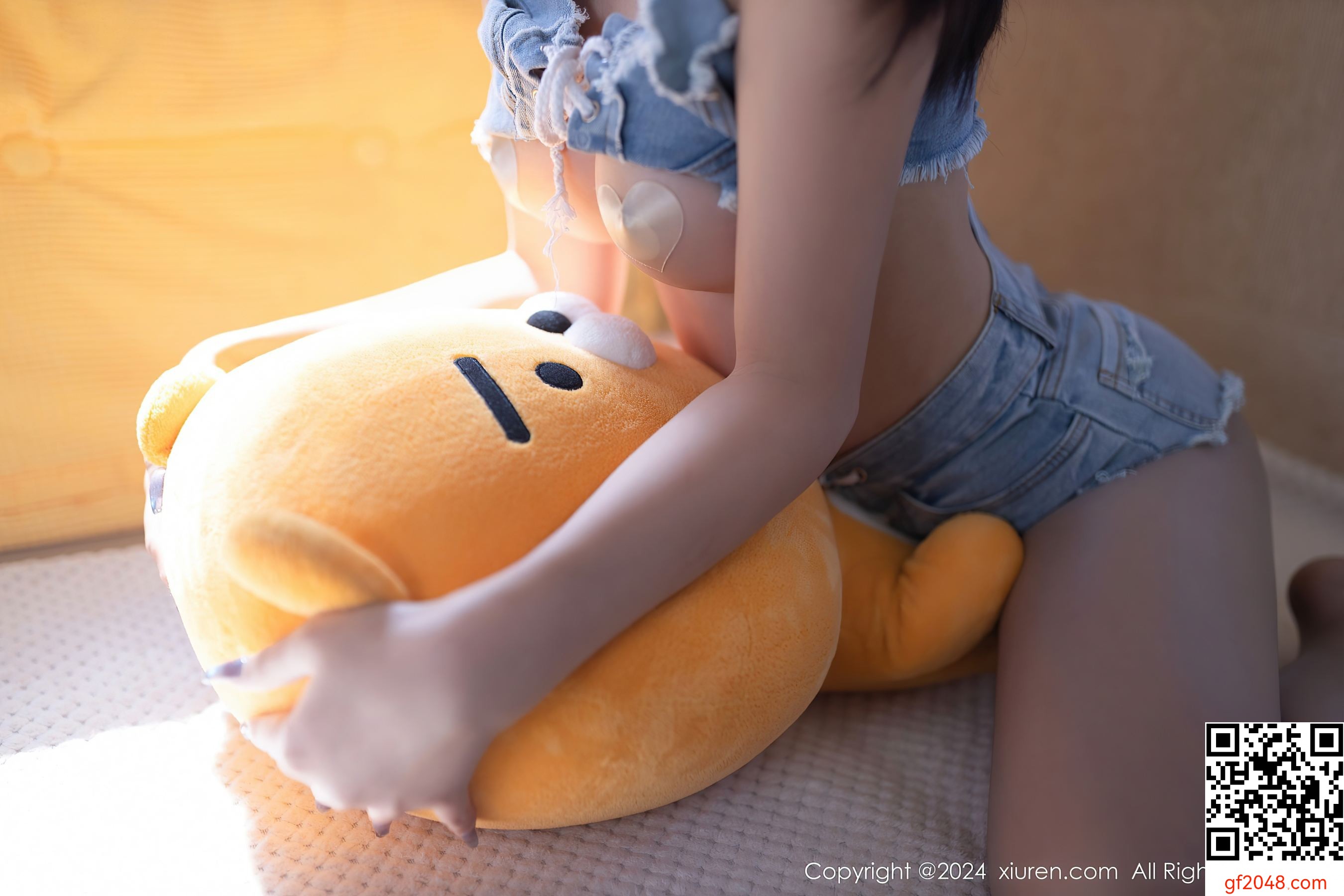 [XiuRen秀人网] No.7973 熊小诺 丝袜美臀