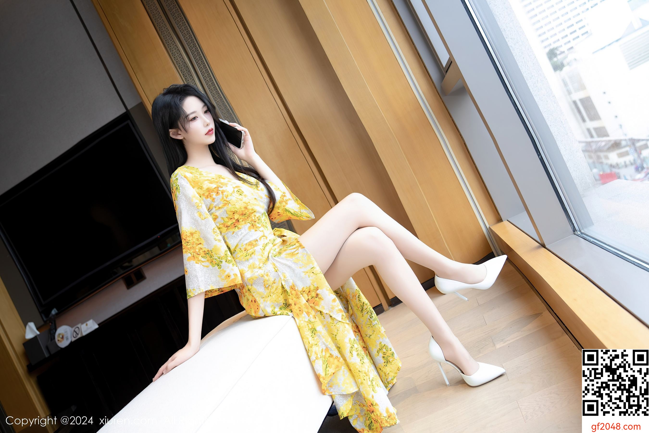 [XiuRen秀人网] No.7981 利世 丝袜美腿