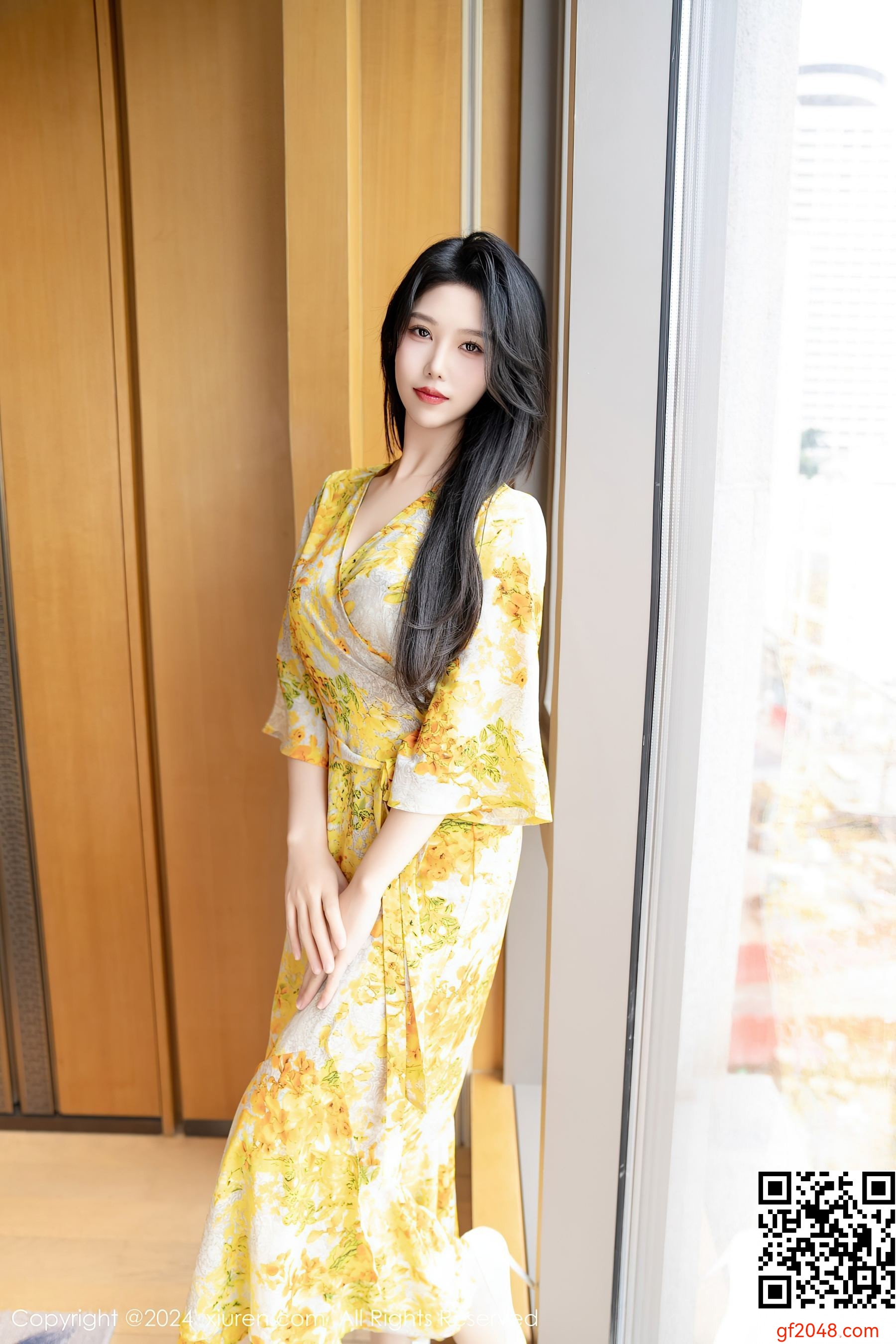 [XiuRen秀人网] No.7981 利世 丝袜美腿