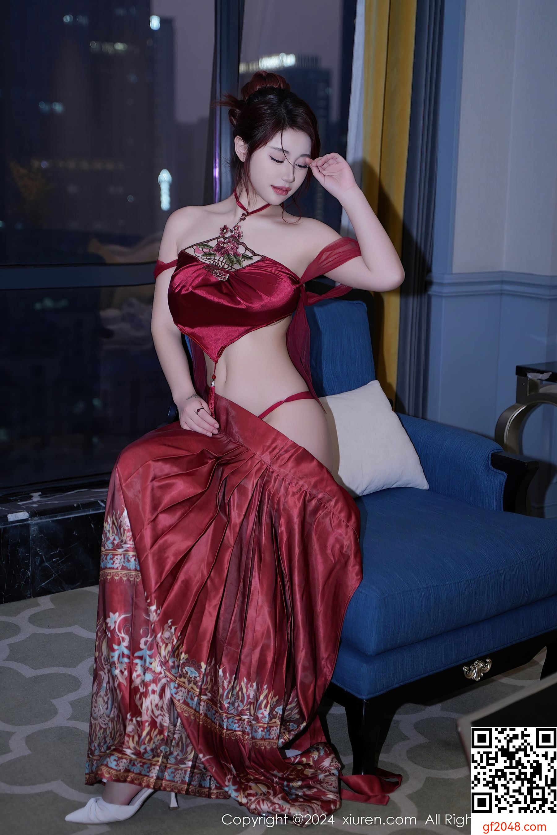 [XiuRen秀人网] No.7985 美七Mia 古装美腿