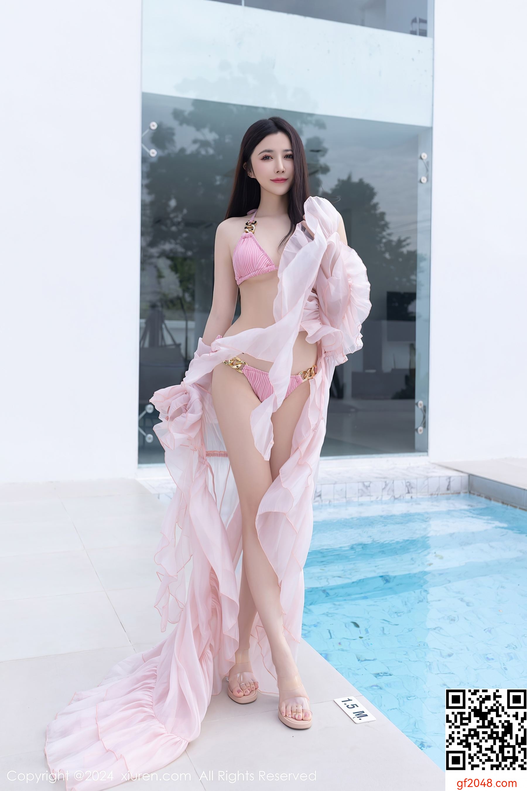 [XiuRen秀人网] No.7920 鱼子酱Fish 比基尼美腿