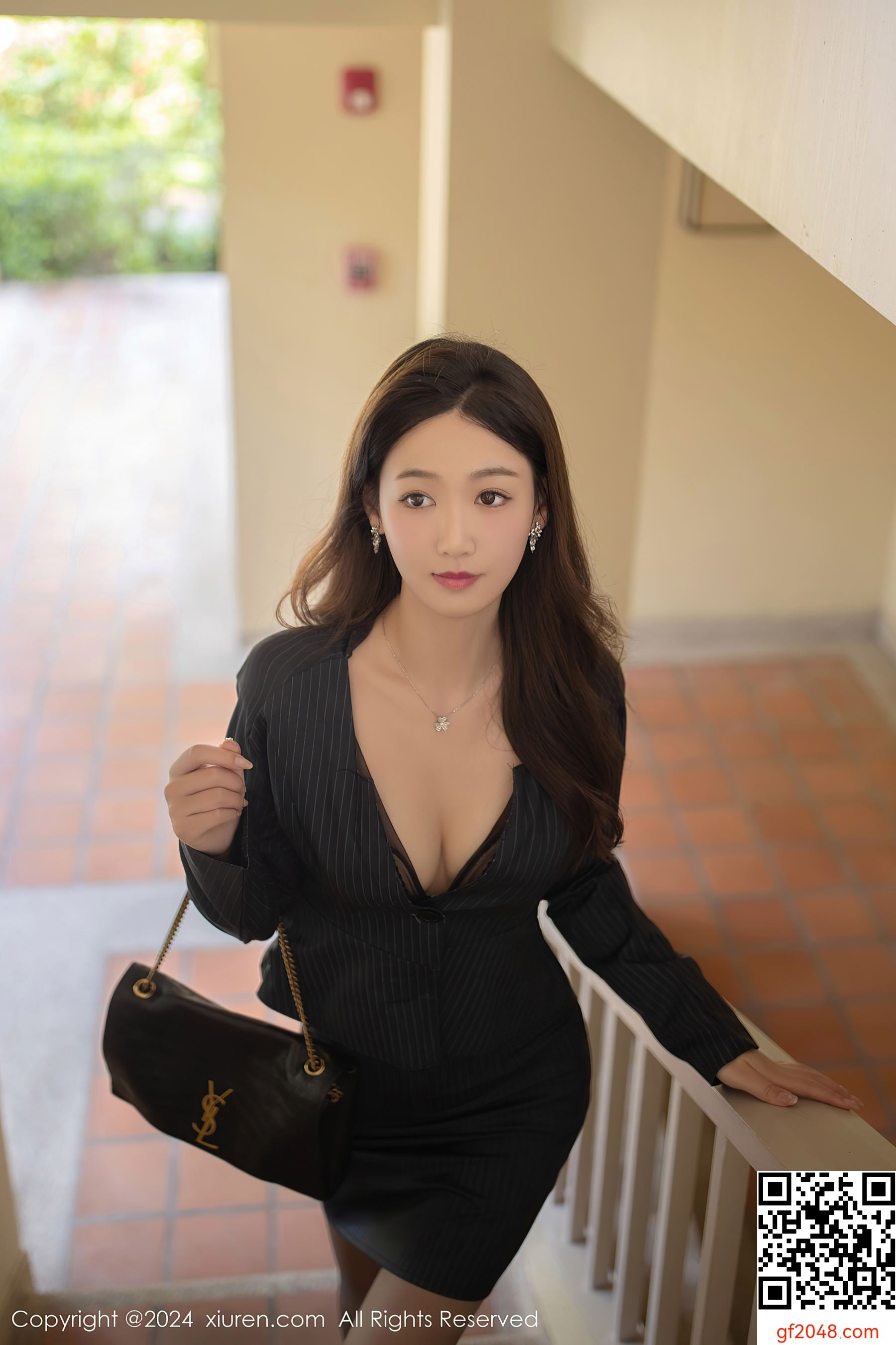 [XiuRen秀人网] No.7928 唐安琪 黑丝美腿