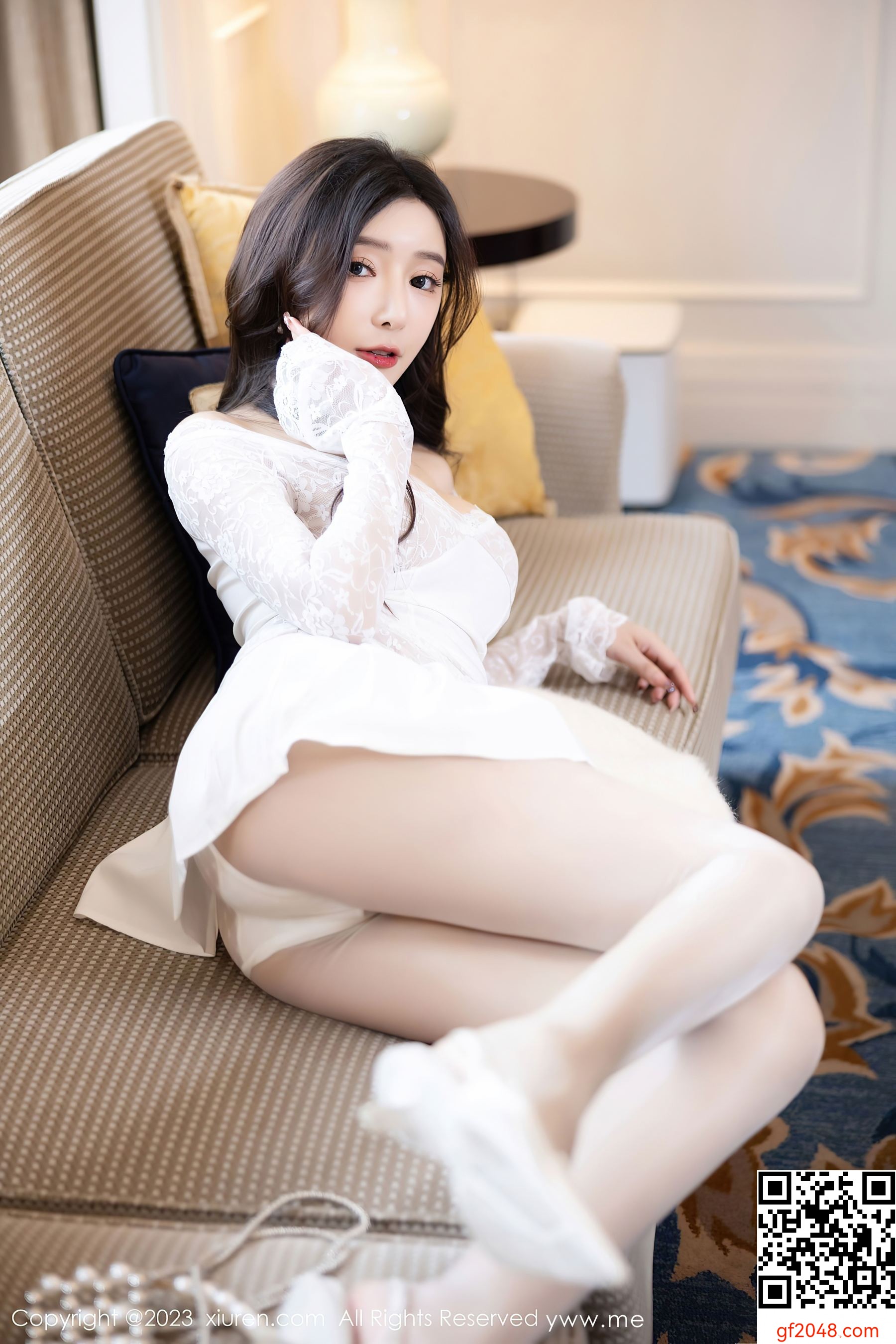 [XiuRen秀人网] No.7863 王馨瑶yanni 女神美腿
