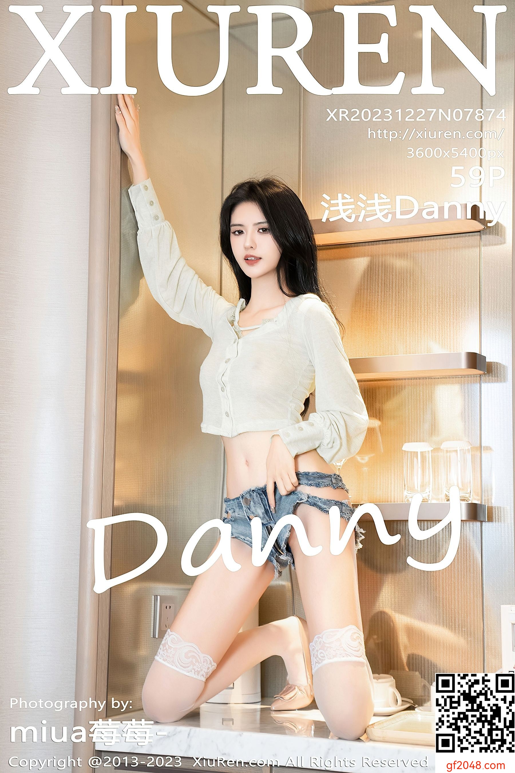 [XiuRen秀人网] No.7874 浅浅Danny 丝袜美腿