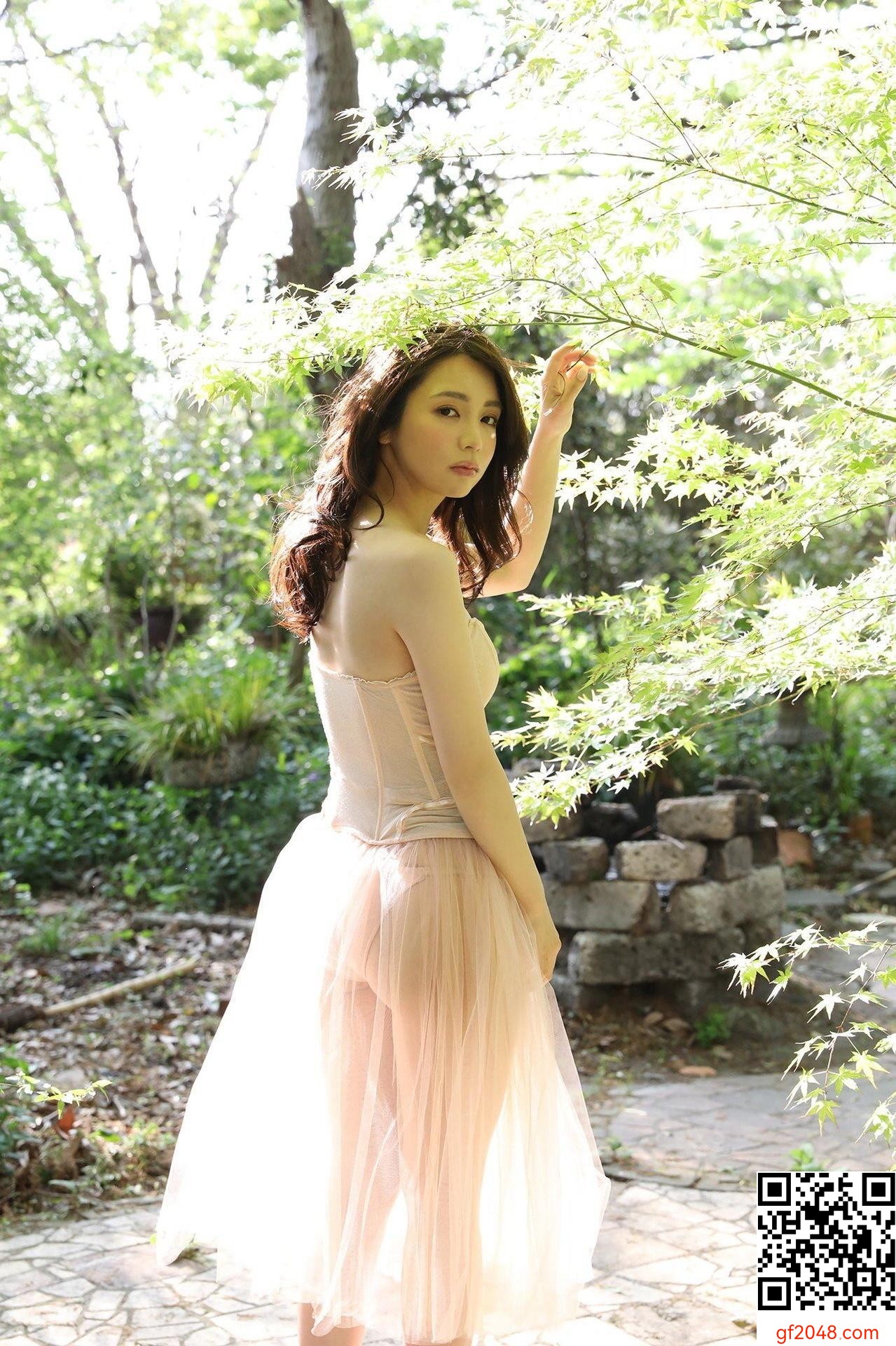 仲村美海 Fairy 週刊ポストデジタル寫真集 (82P)