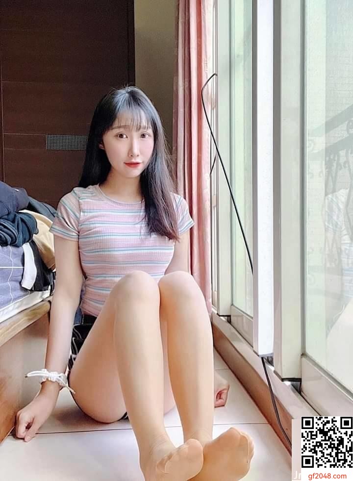 太迷人 美腿絲襪