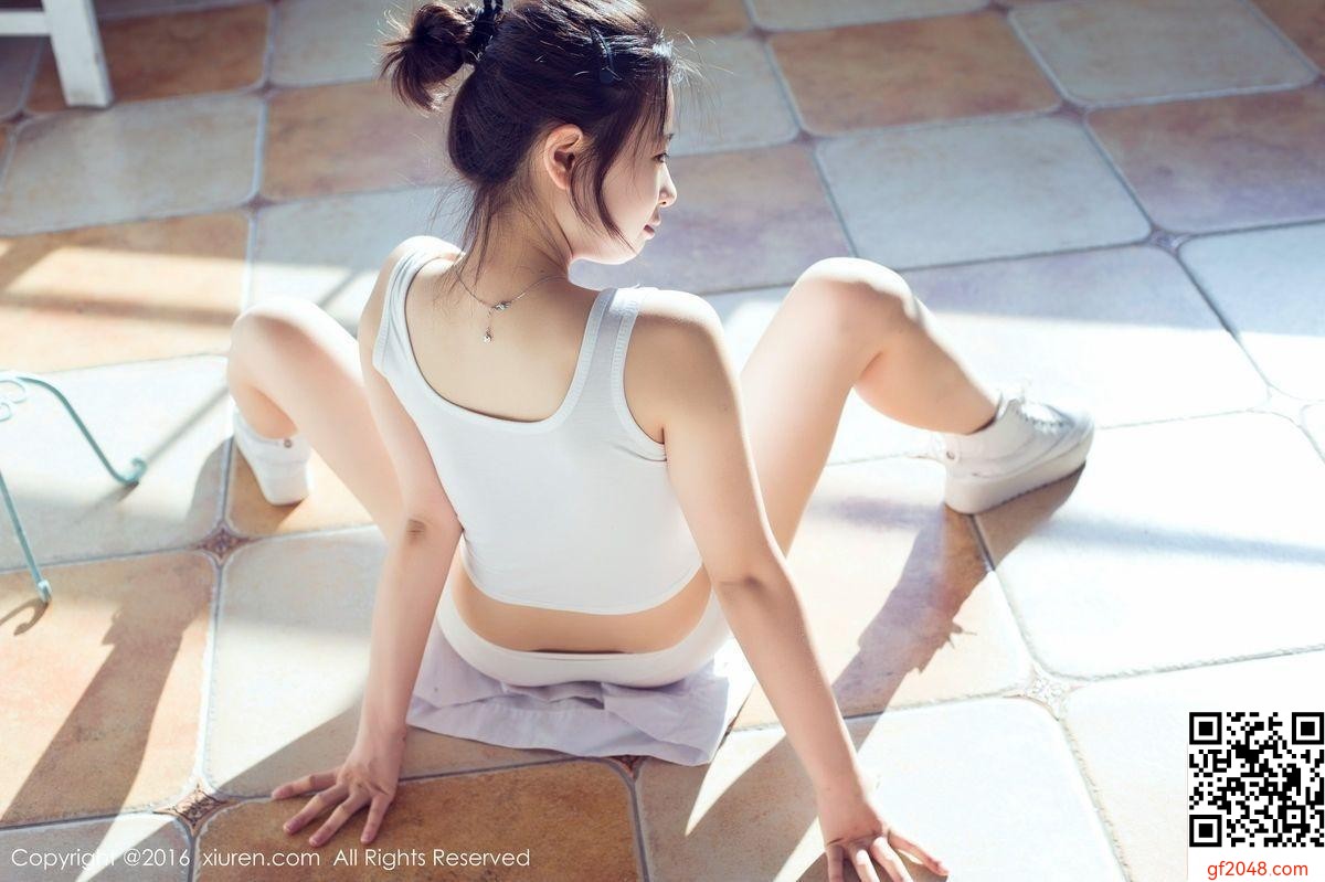性感嫩模草莓zz青春巨乳日系死庫水少女造型 (72P)
