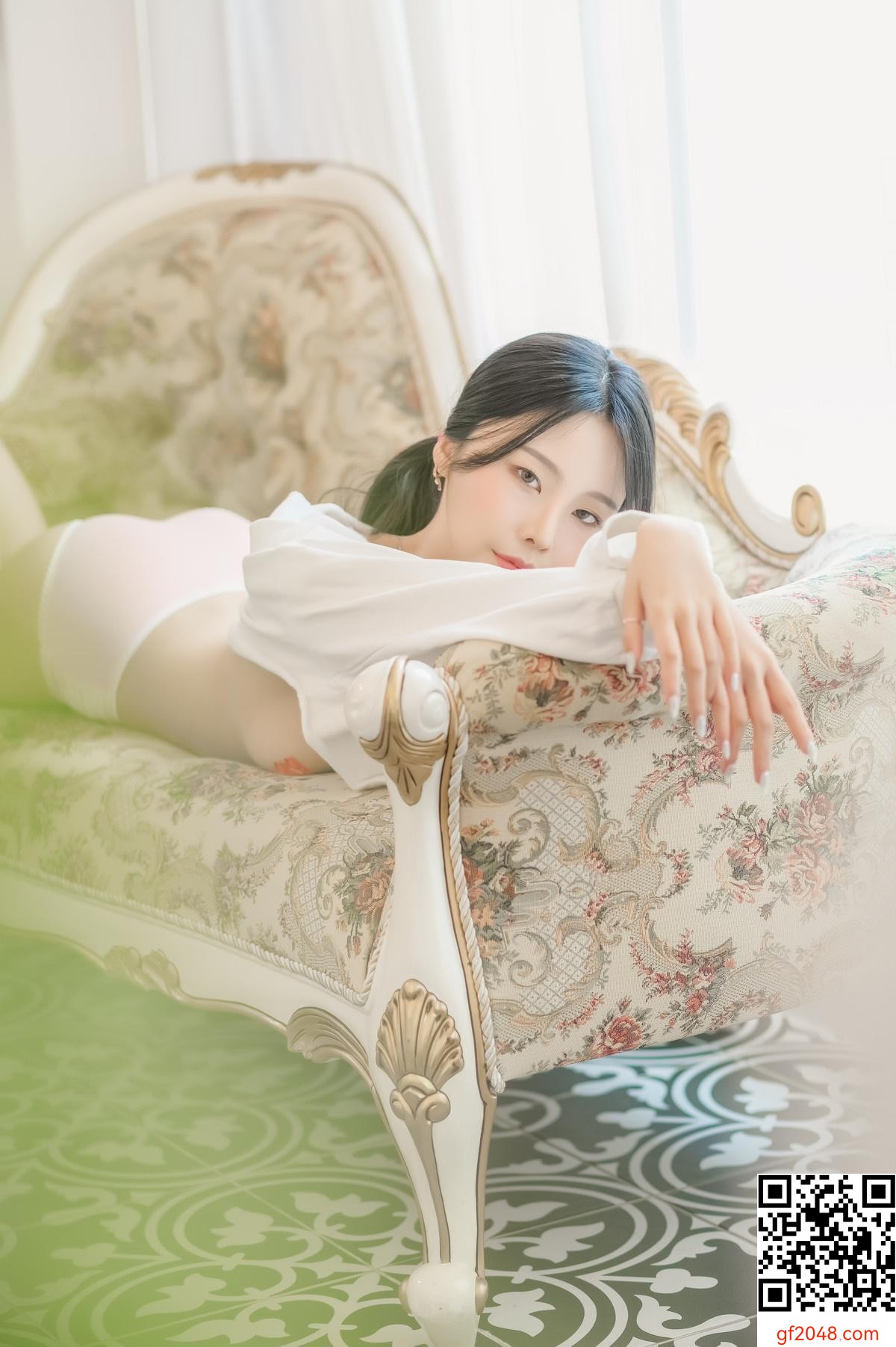 [Yuna] 美胸鮮嫩又白皙 網驚呆：稀有的超強Body (31P)