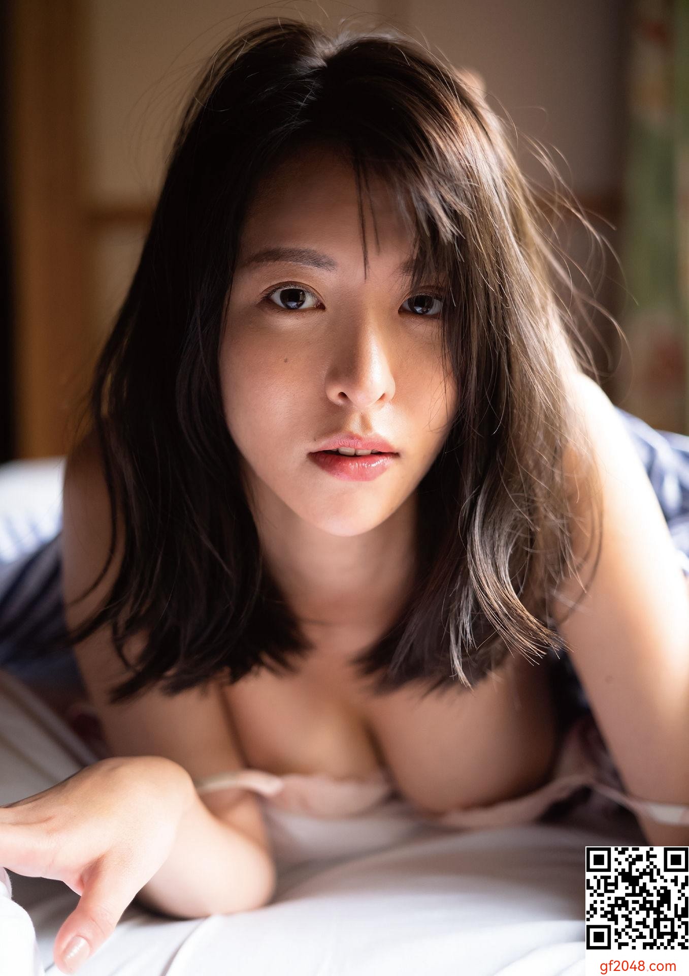 奈月セナ寫真集 たまゆら