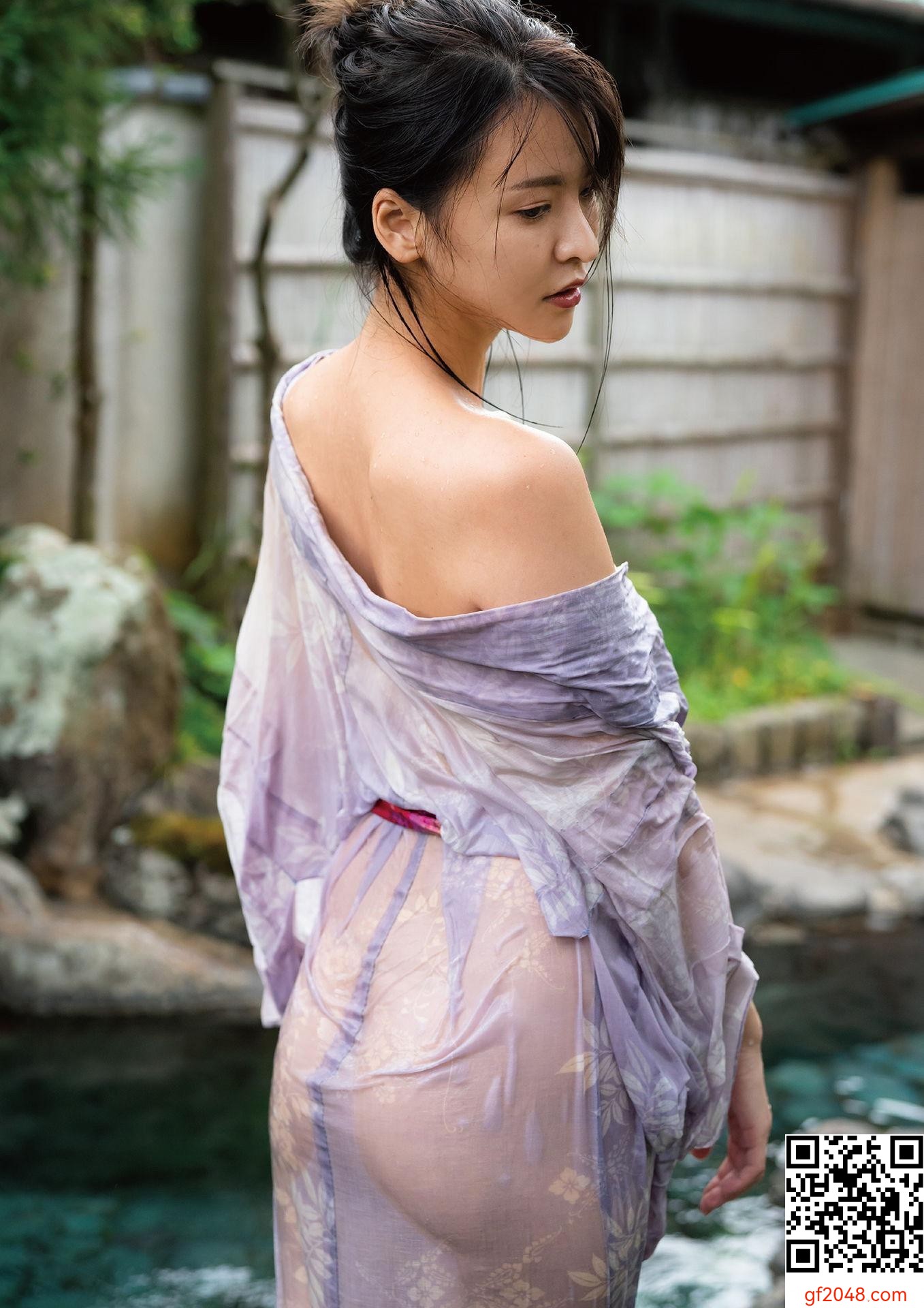 奈月セナ寫真集 たまゆら