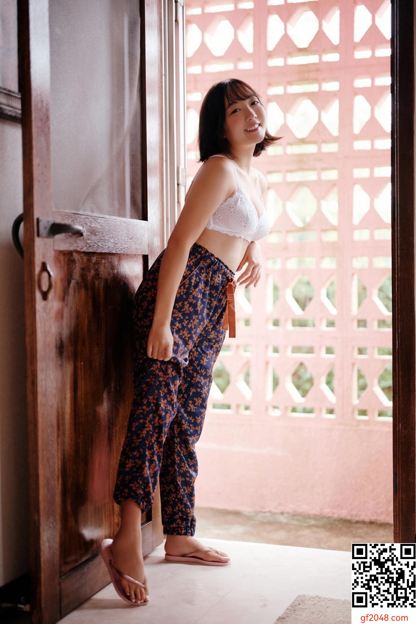 京佳 – ESTRELLA (75P)