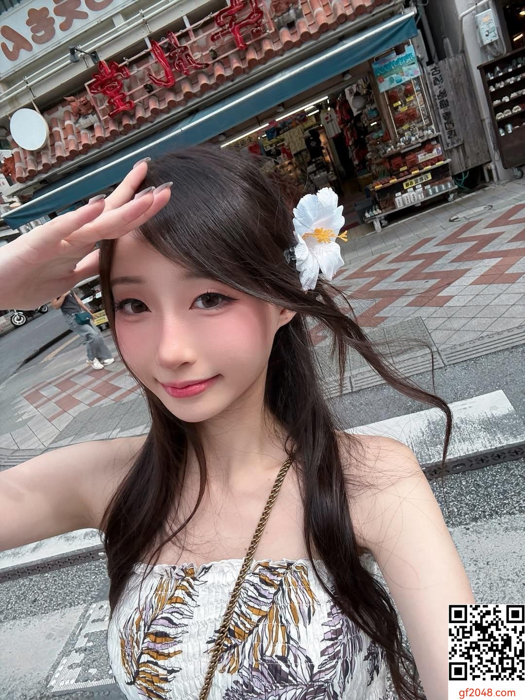 「蔥蔥」笑起來好甜好誘人 曼妙身姿無懈可擊 (10P)