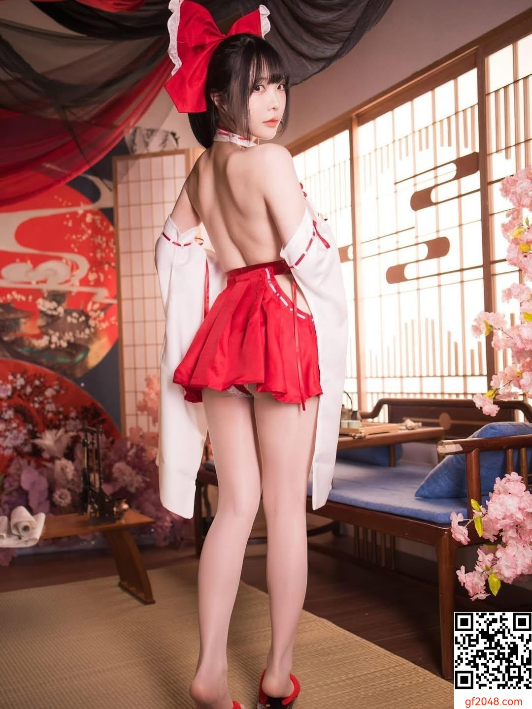 「YuDan魚蛋」誘人身姿激情四射 毫不保留 (10P